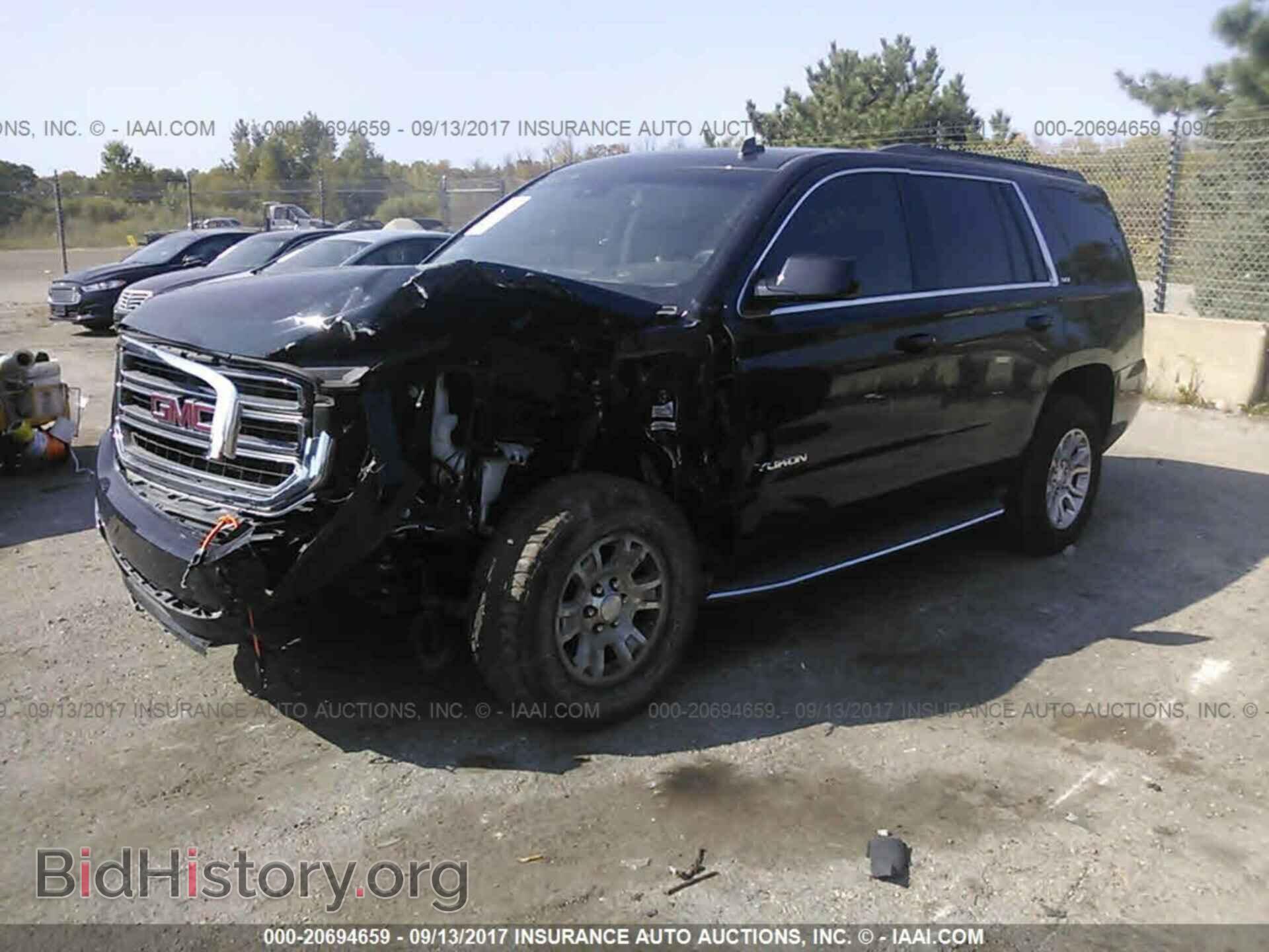 2015 Gmc Yukon - VIN: 1GKS2BKC9FR211972 - Фото 2