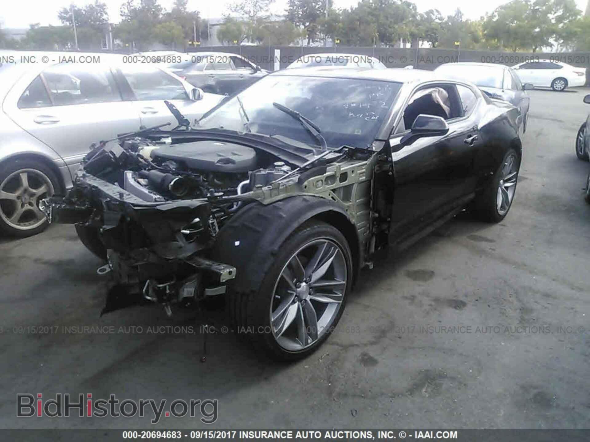2017 Chevrolet Camaro - VIN: 1G1FD1RS4H0181732 - Фото 2