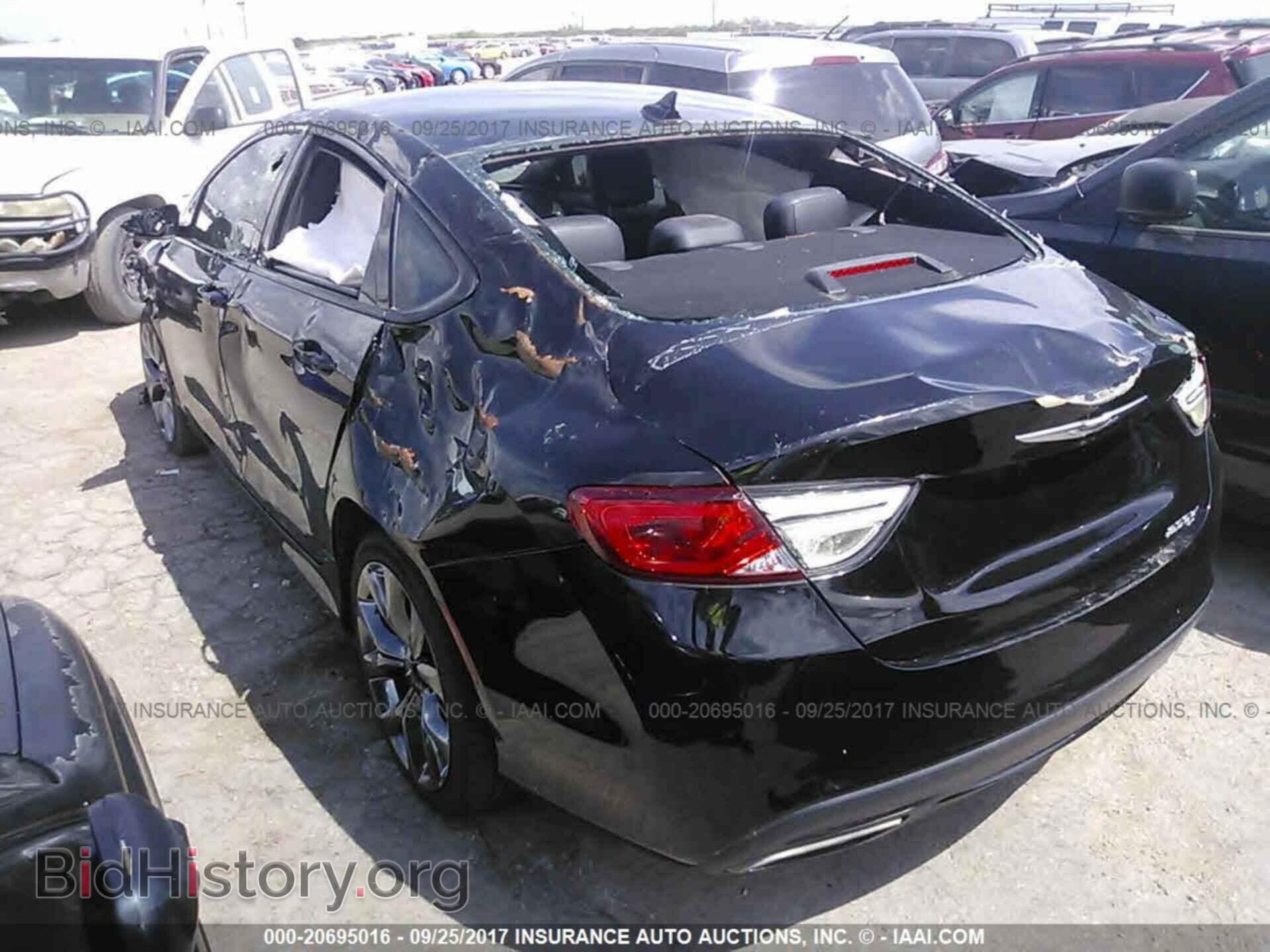 2015 Chrysler 200 - VIN: 1C3CCCBB4FN698052 - Фото 3