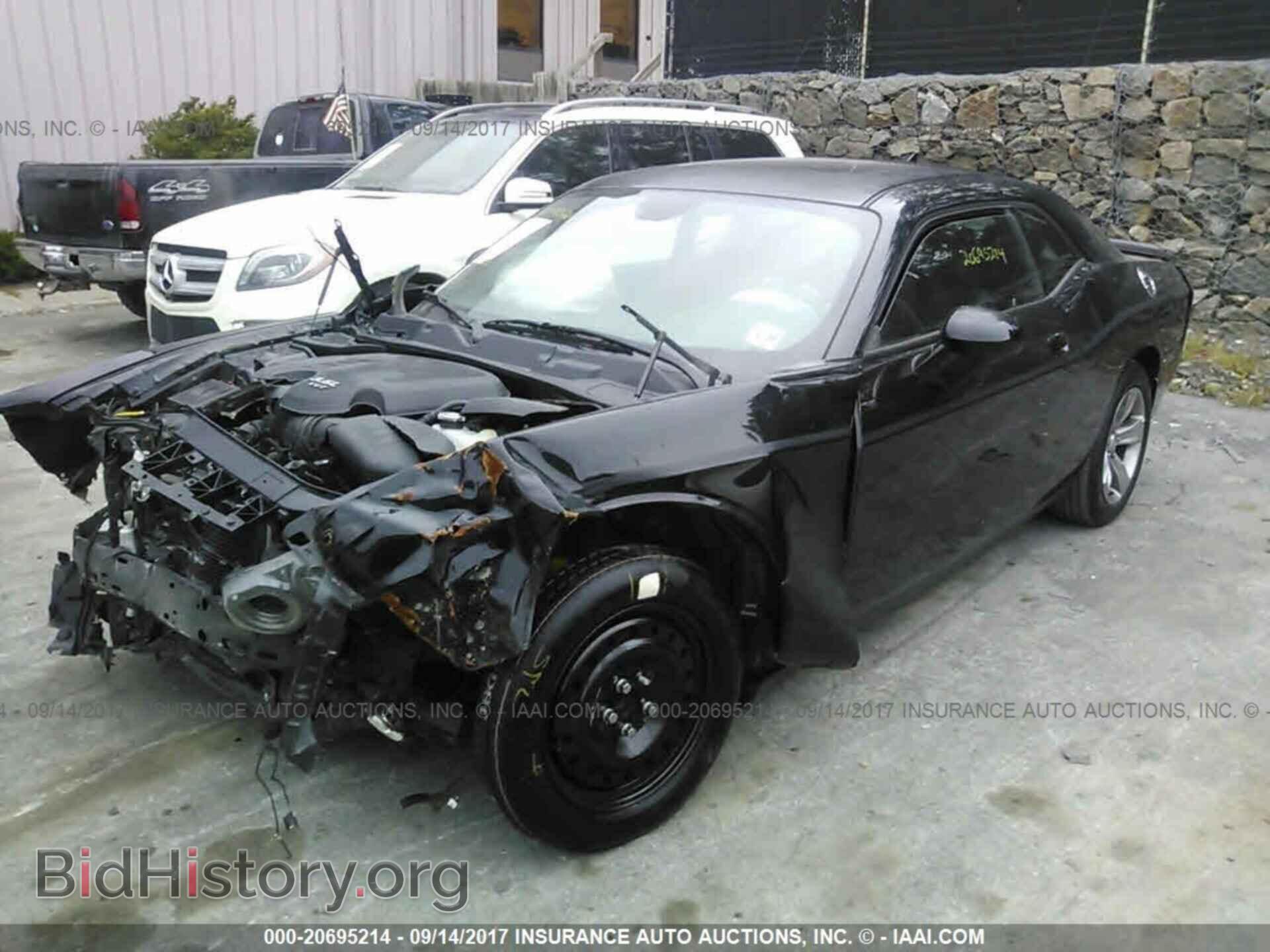 2015 Dodge Challenger - VIN: 2C3CDZBG7FH775484 - Фото 2