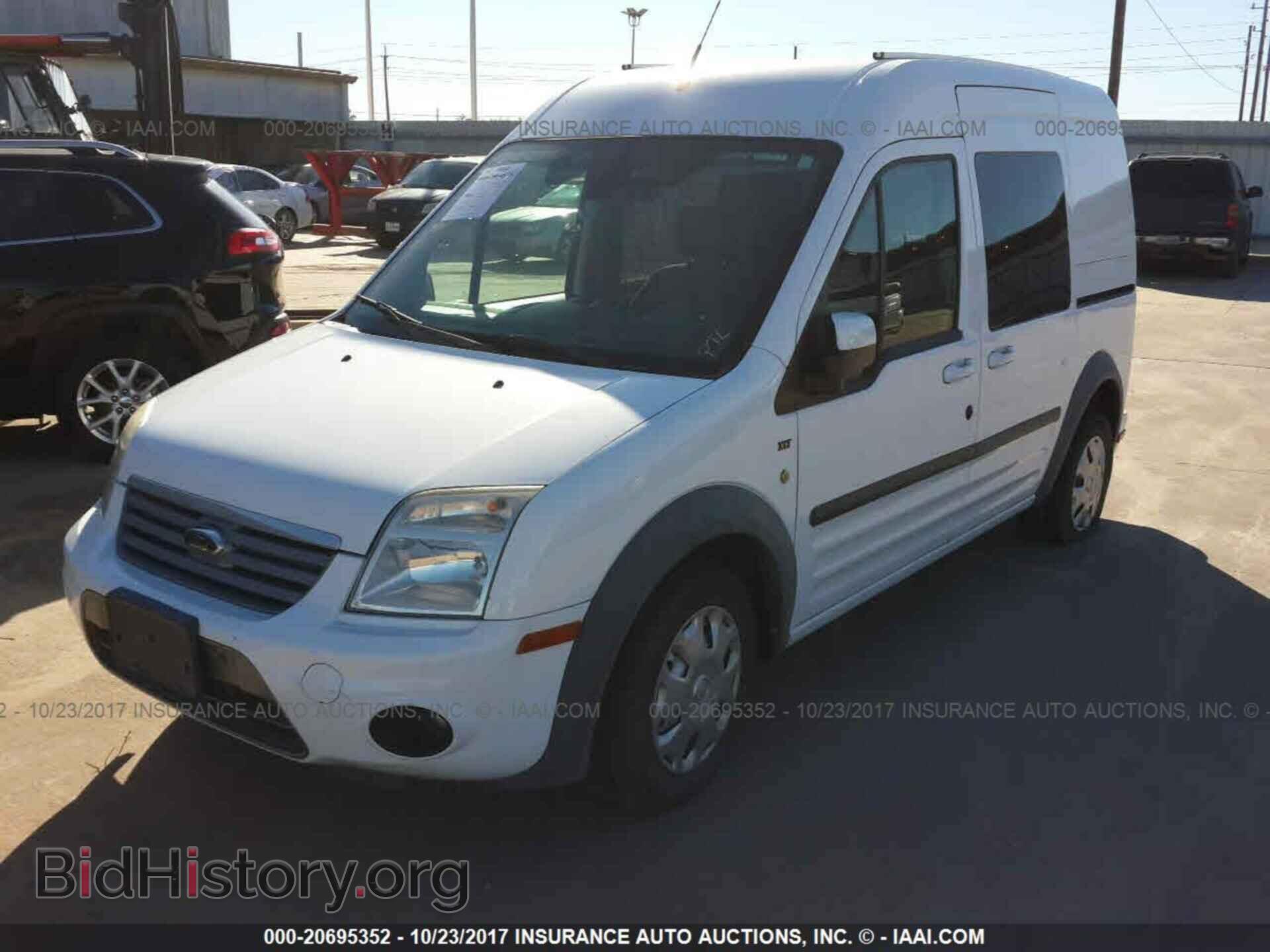 2013 Ford Transit - VIN: NM0KS9BN5DT140725 - Фото 2