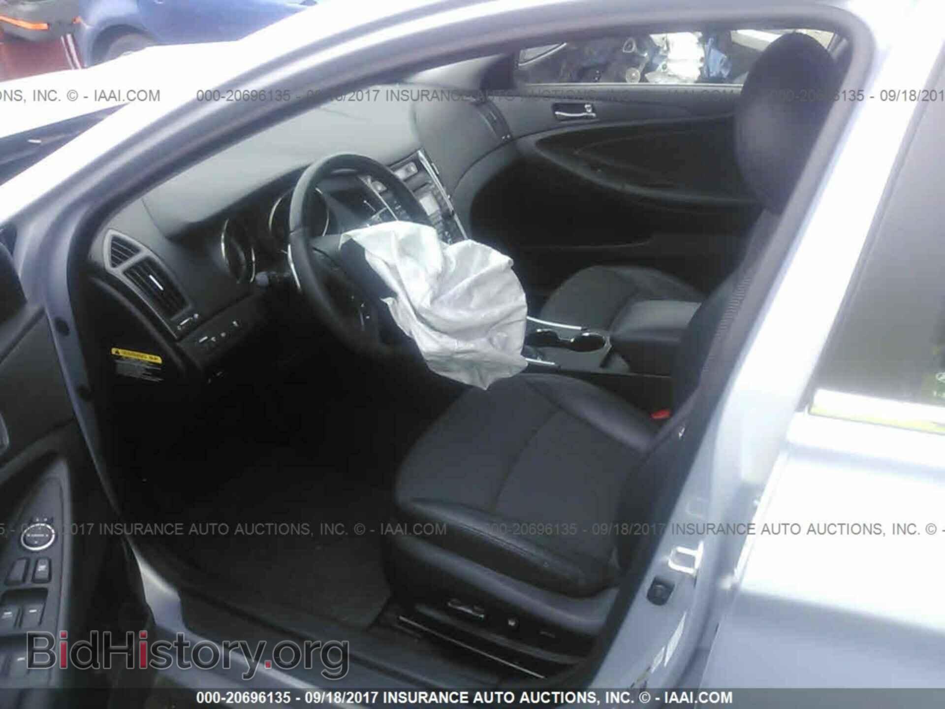 2012 Hyundai Sonata - VIN: 5NPEC4AB9CH444621 - Photo 5
