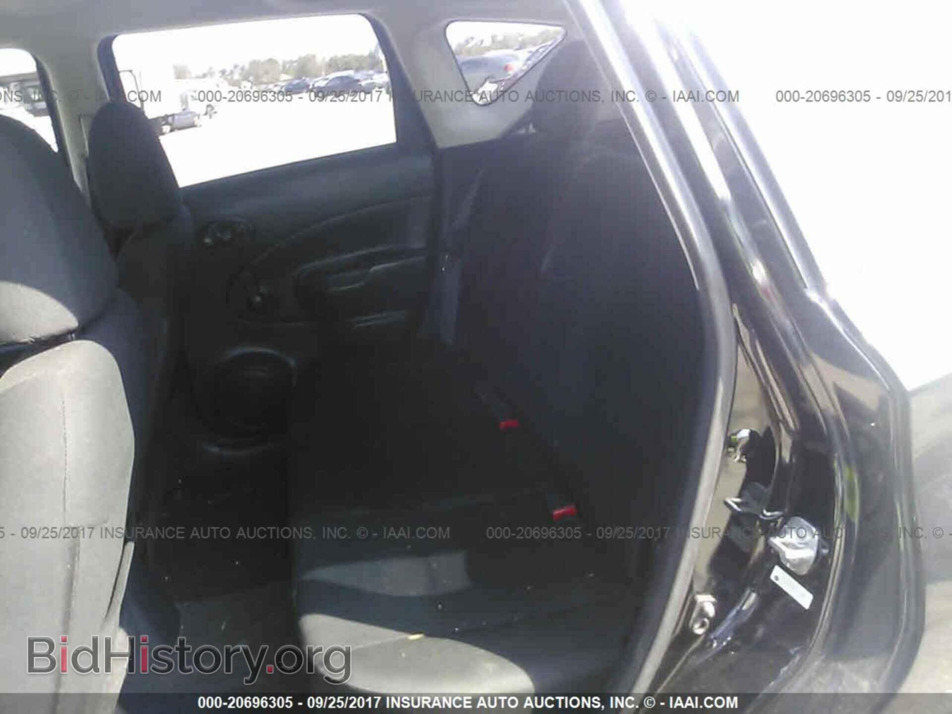 2014 Nissan Versa note - VIN: 3N1CE2CP6EL434567 - Photo 8