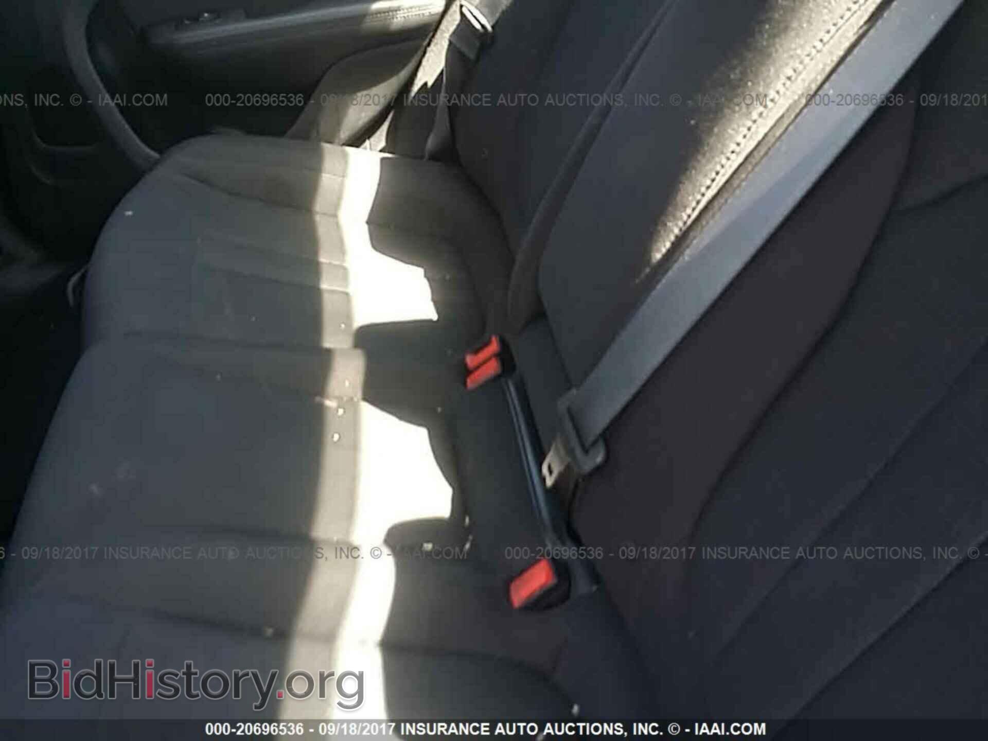 2015 Chrysler 200 - VIN: 1C3CCCAB4FN744058 - Photo 8