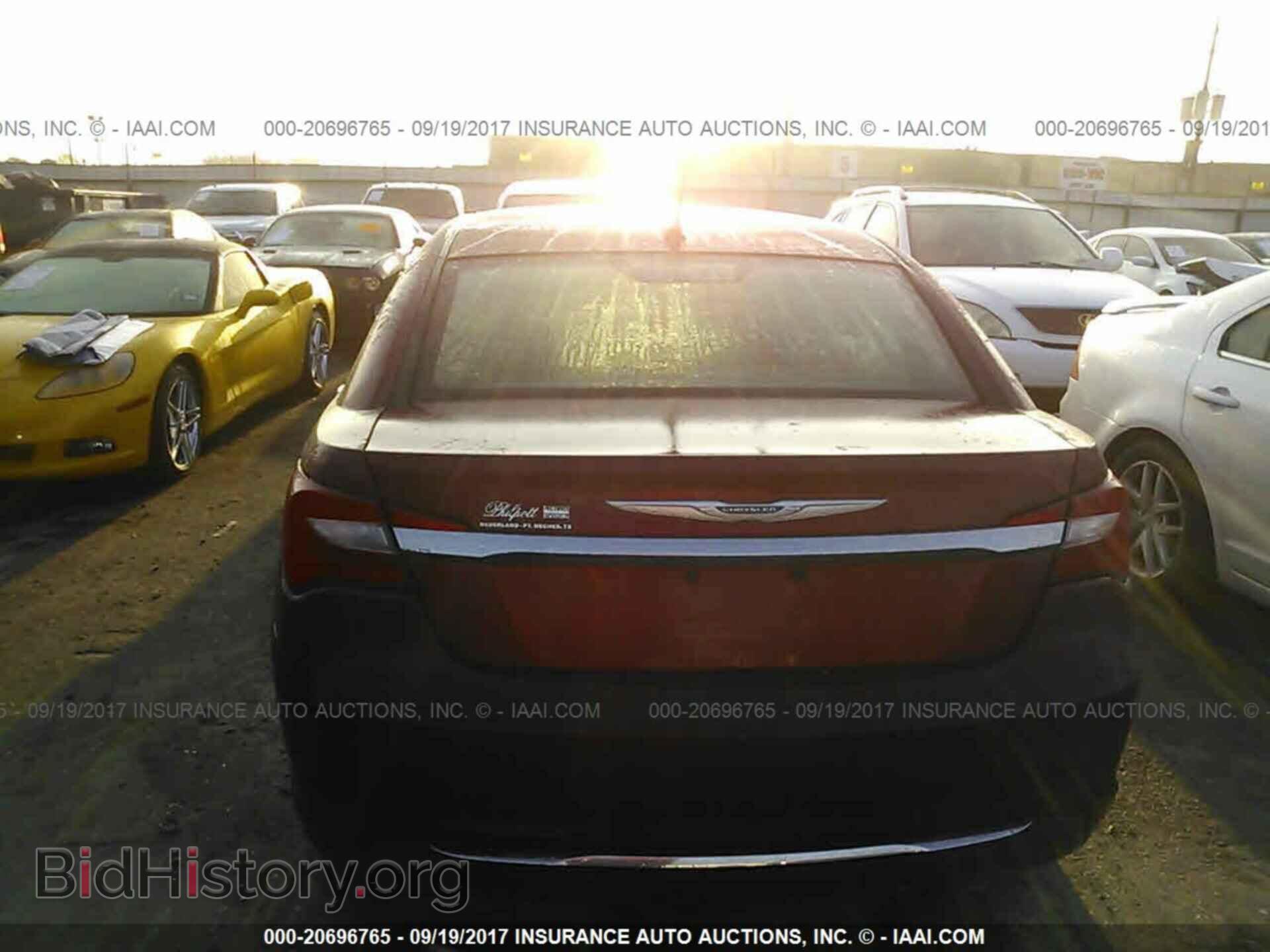 2014 Chrysler 200 - VIN: 1C3CCBAB2EN175932 - Фото 6