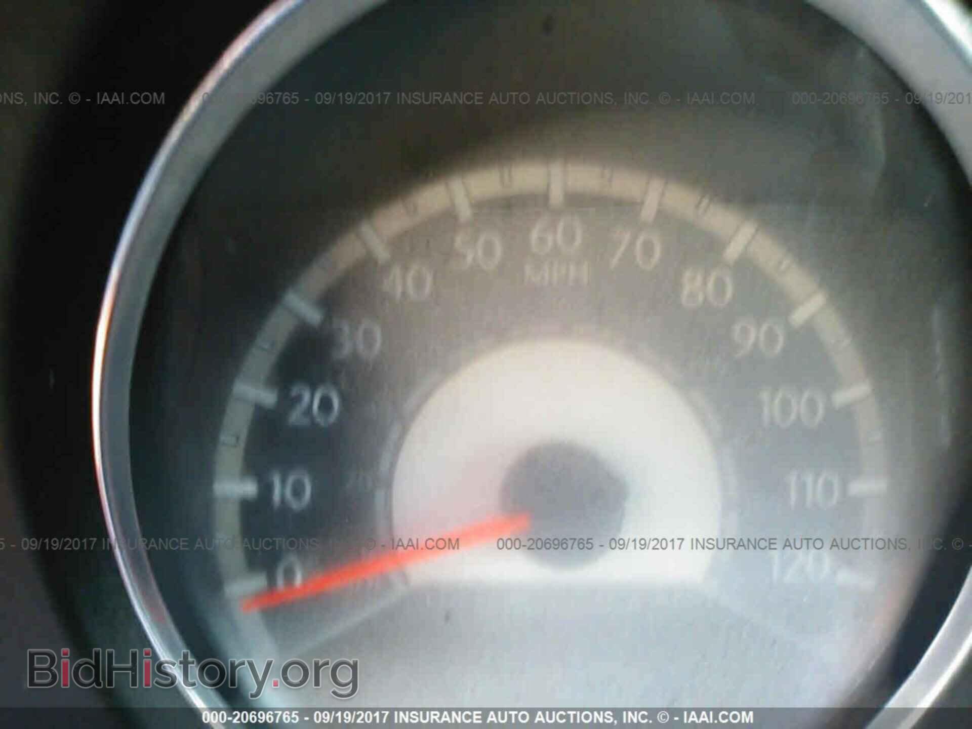2014 Chrysler 200 - VIN: 1C3CCBAB2EN175932 - Фото 7