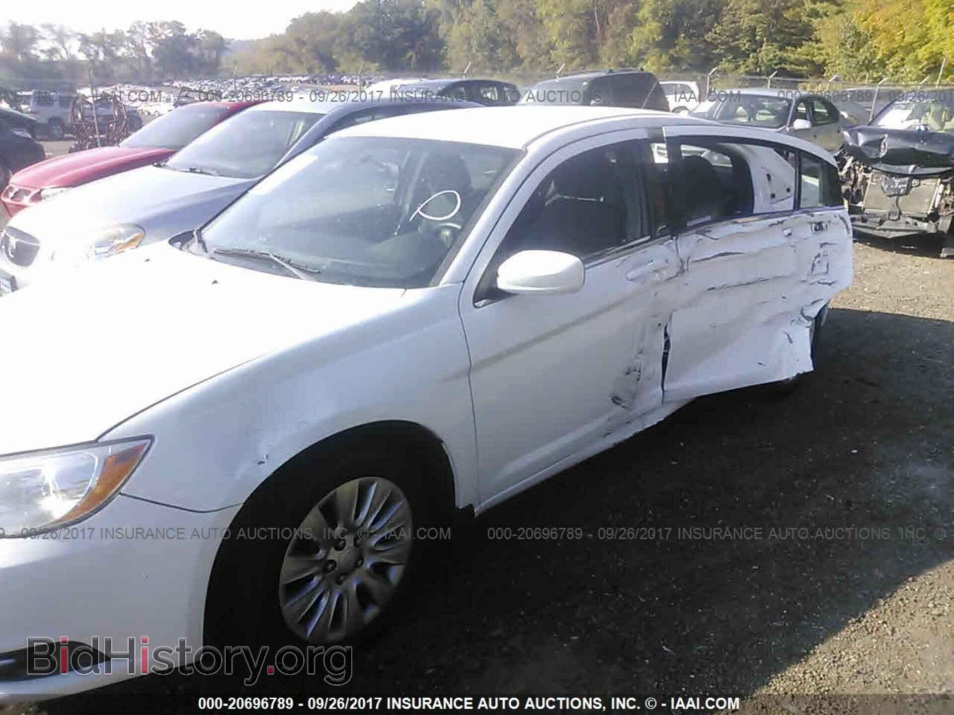 2012 Chrysler 200 - VIN: 1C3CCBAB8CN291875 - Фото 6