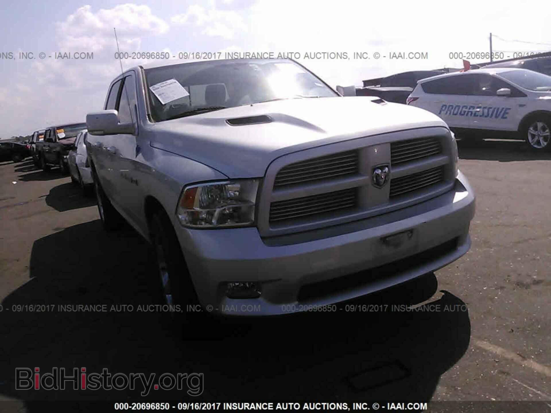 Фотография 1D7RB1CT0BS614976 - Dodge Ram 1500 2011