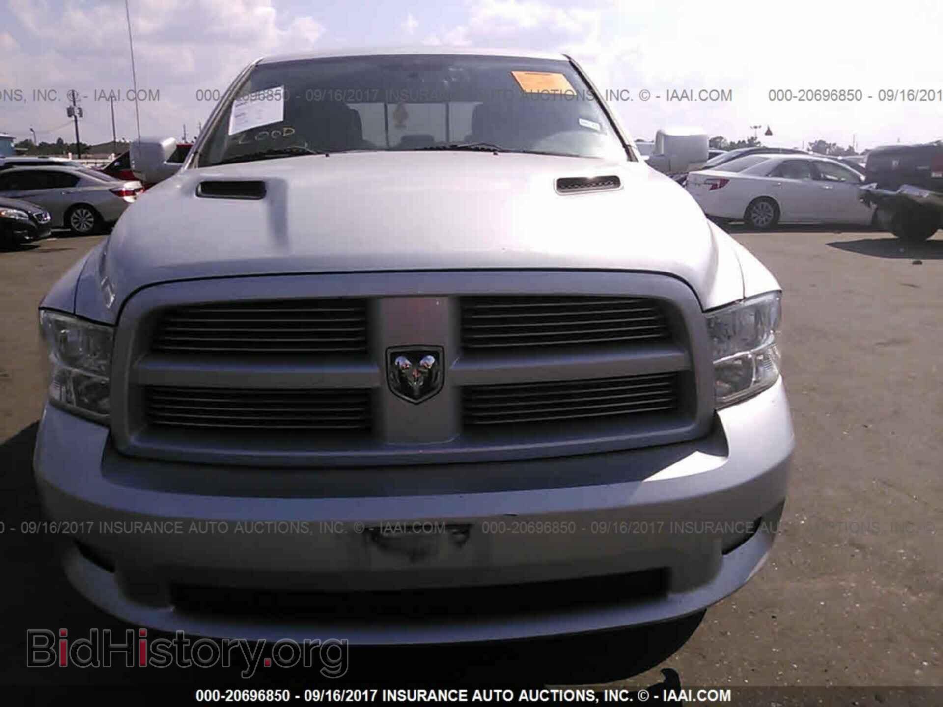 2011 Dodge Ram 1500 - VIN: 1D7RB1CT0BS614976 - Фото 6