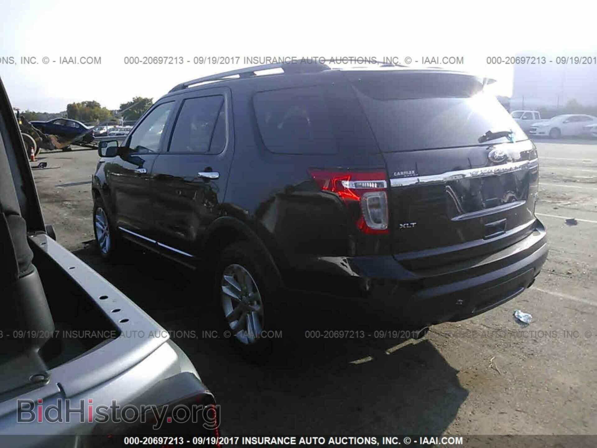 2013 Ford Explorer - VIN: 1FM5K8D88DGB02573 - Photo 3