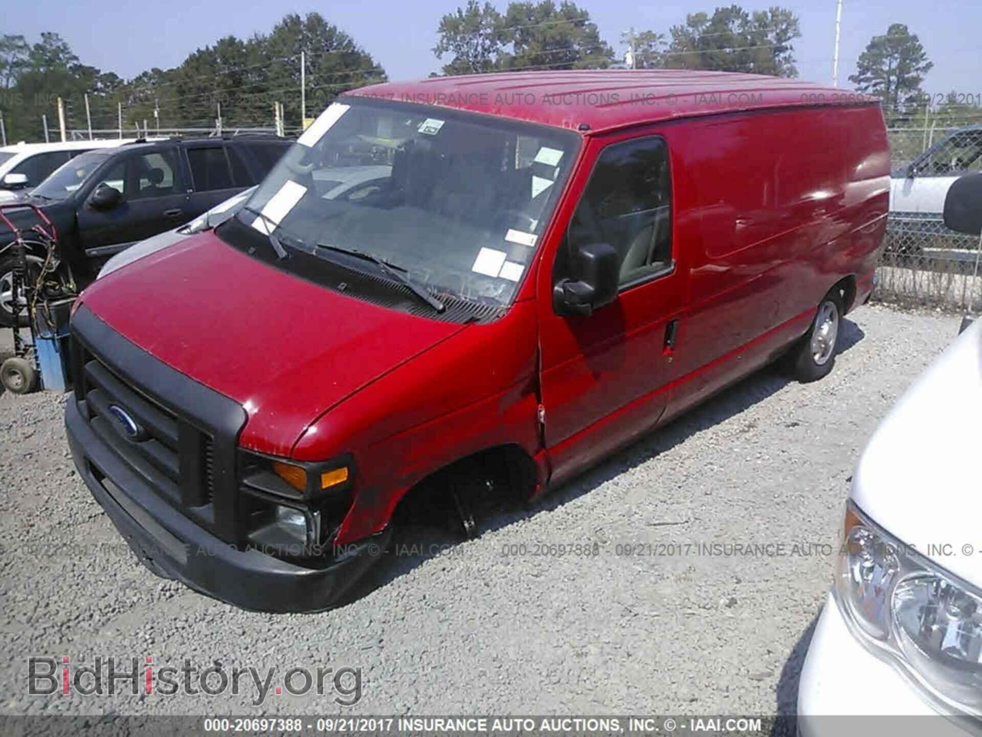 2013 Ford Econoline - VIN: 1FTNE1EW1DDA33601 - Фото 2