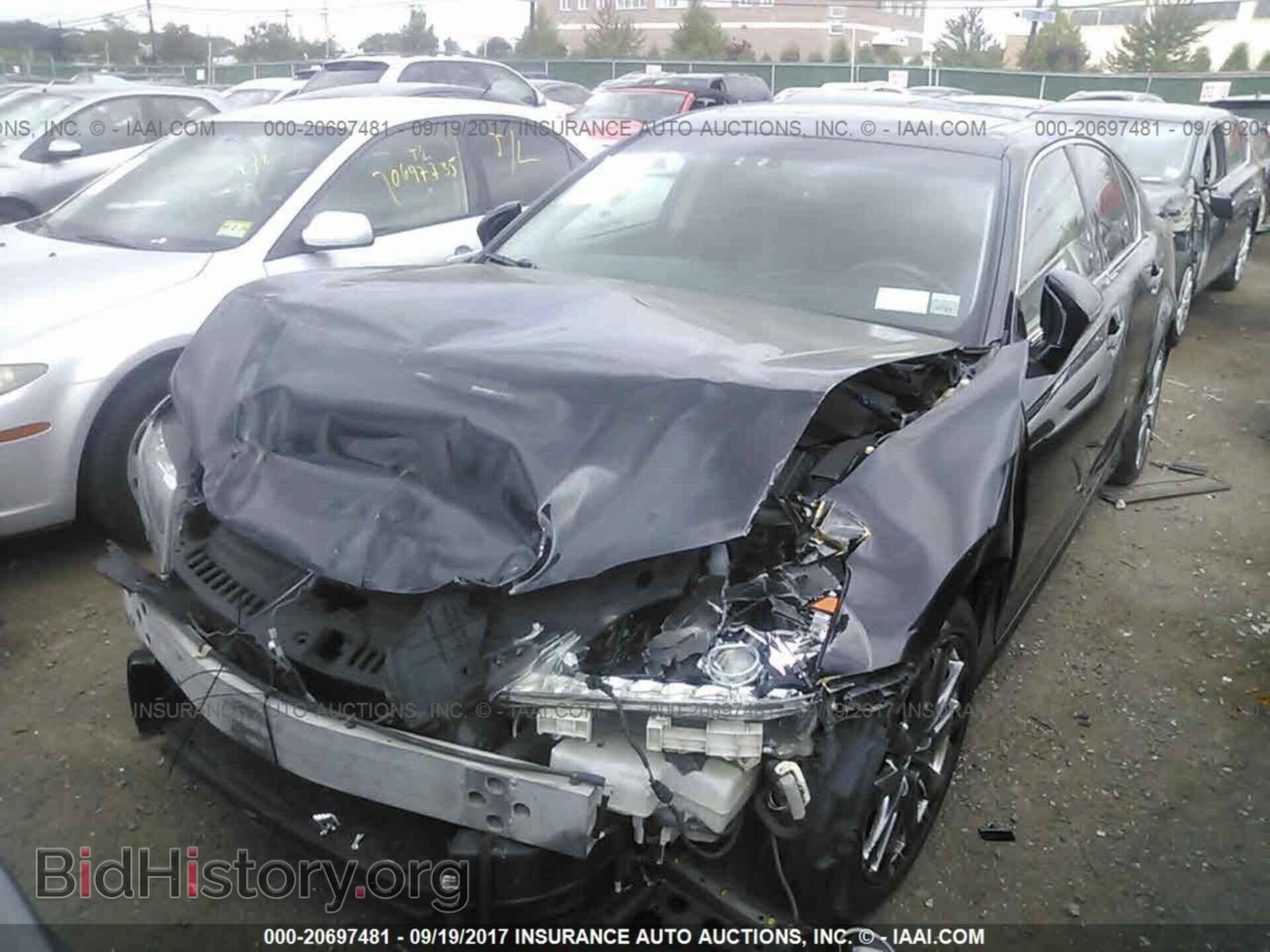 2015 Lexus Gs - VIN: JTHCE1BL2FA000160 - Photo 2