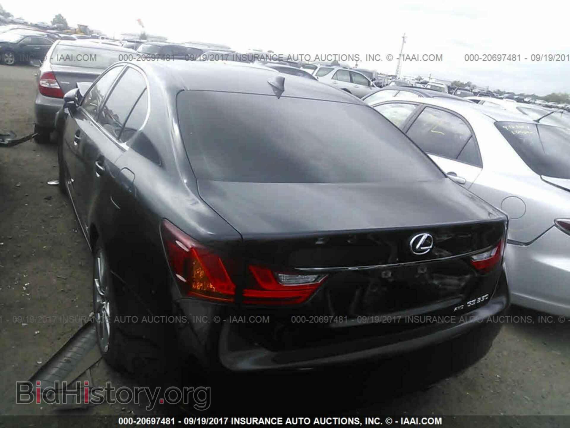 2015 Lexus Gs - VIN: JTHCE1BL2FA000160 - Photo 3