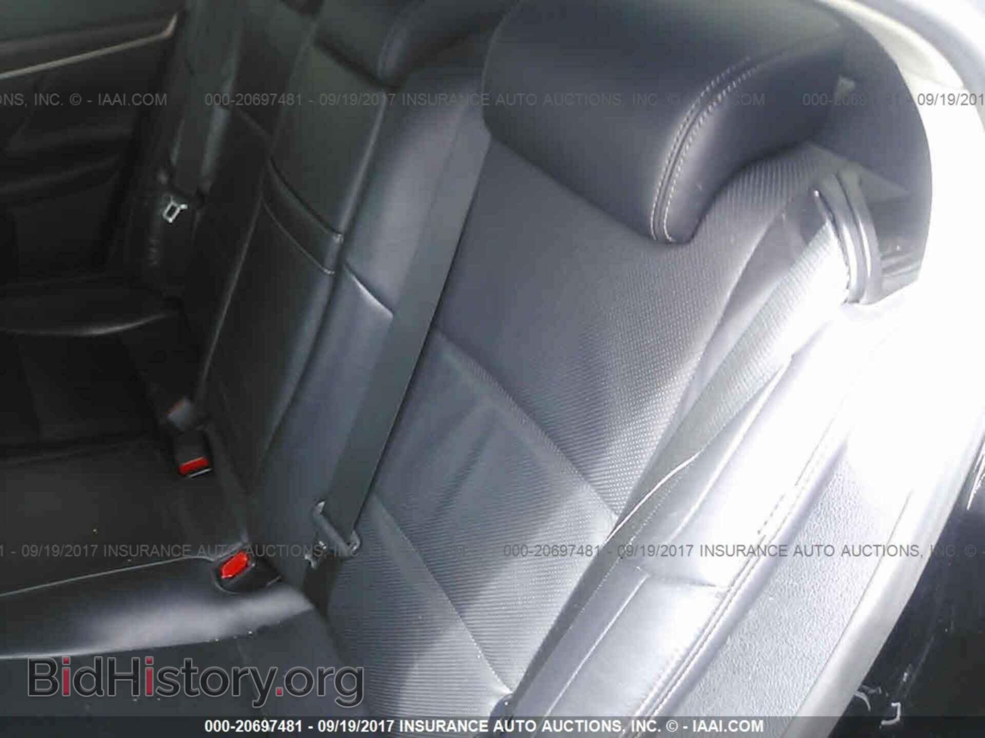 2015 Lexus Gs - VIN: JTHCE1BL2FA000160 - Photo 8