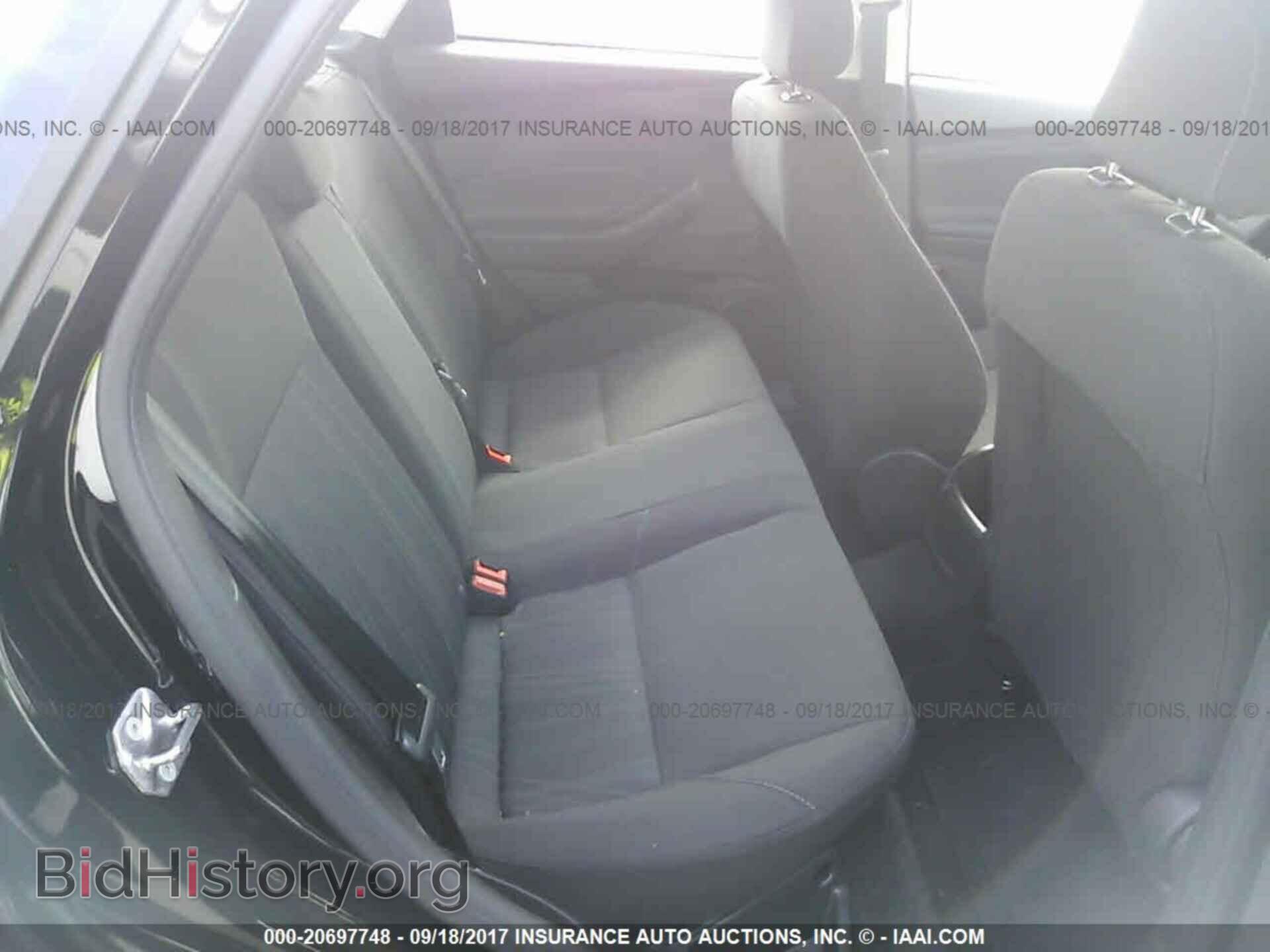 2017 Ford Focus - VIN: 1FADP3E29HL297357 - Photo 8