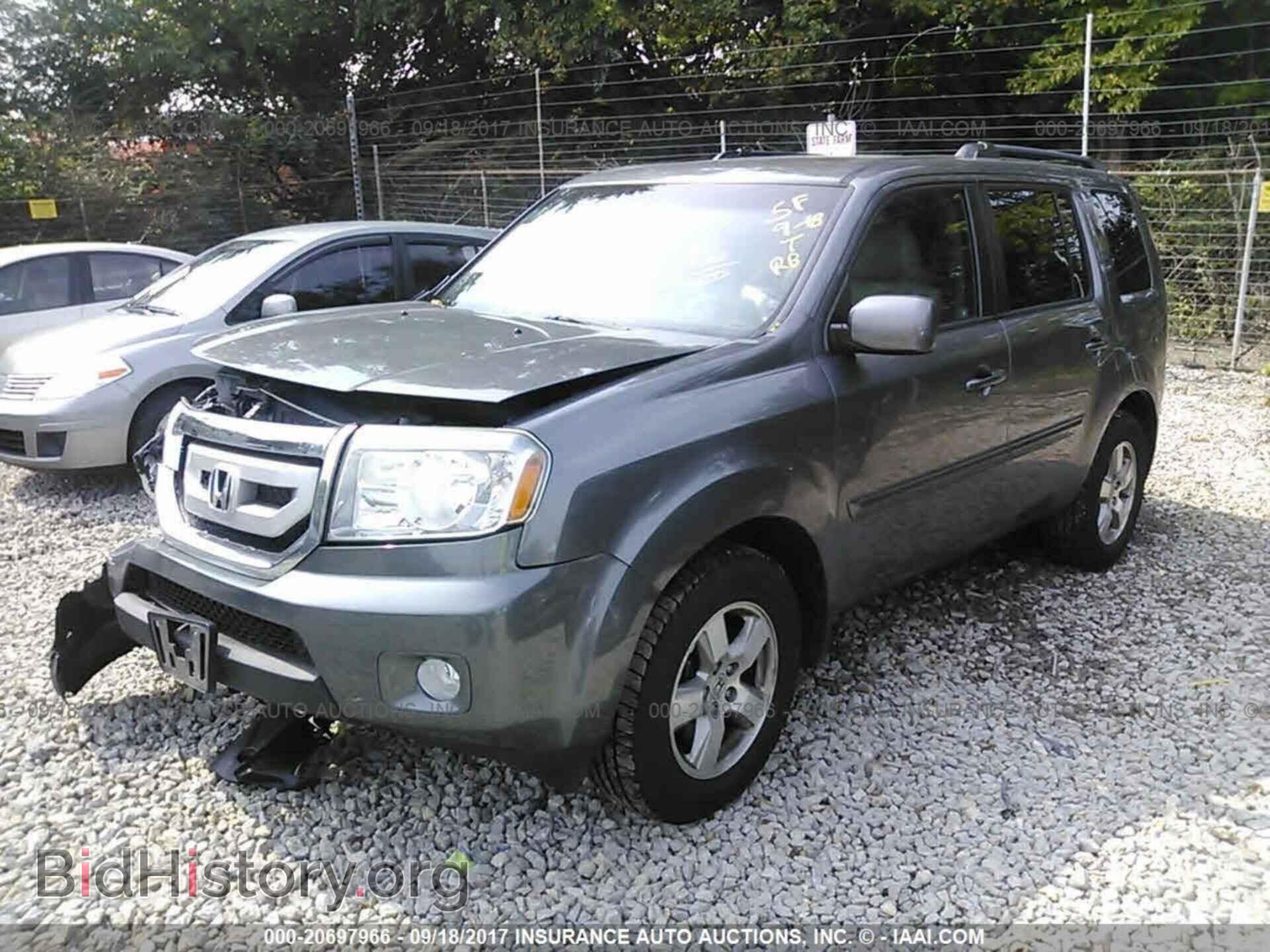 2011 Honda Pilot - VIN: 5FNYF4H71BB069620 - Фото 2