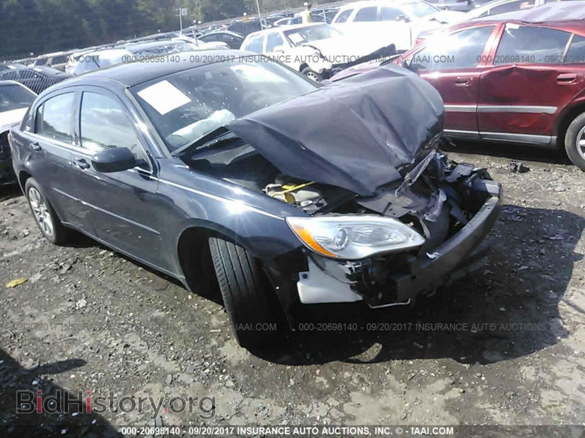 Photo 1C3CCBAB9CN201617 - Chrysler 200 2012