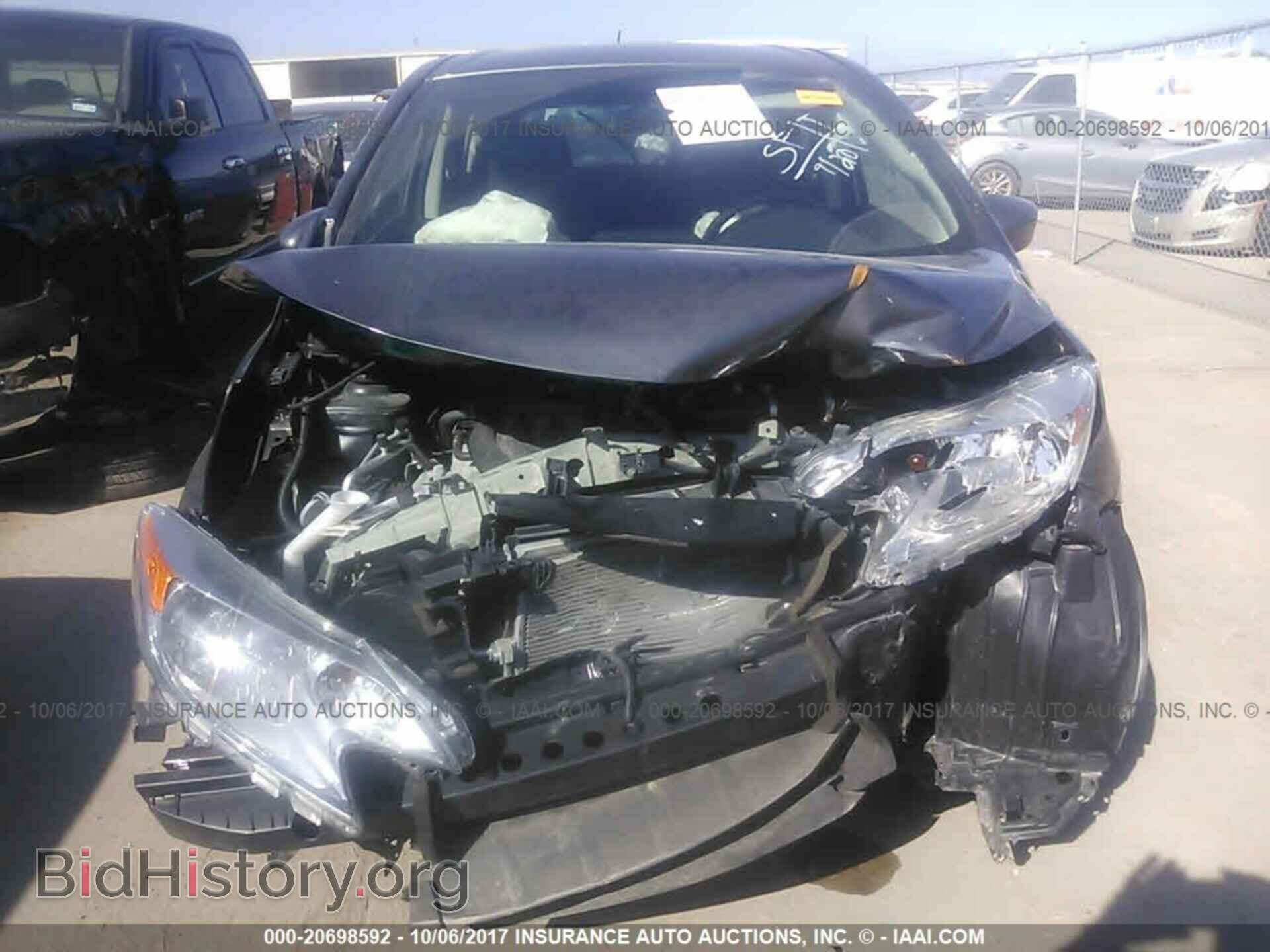 2016 Nissan Versa note - VIN: 3N1CE2CP5GL366779 - Фото 6