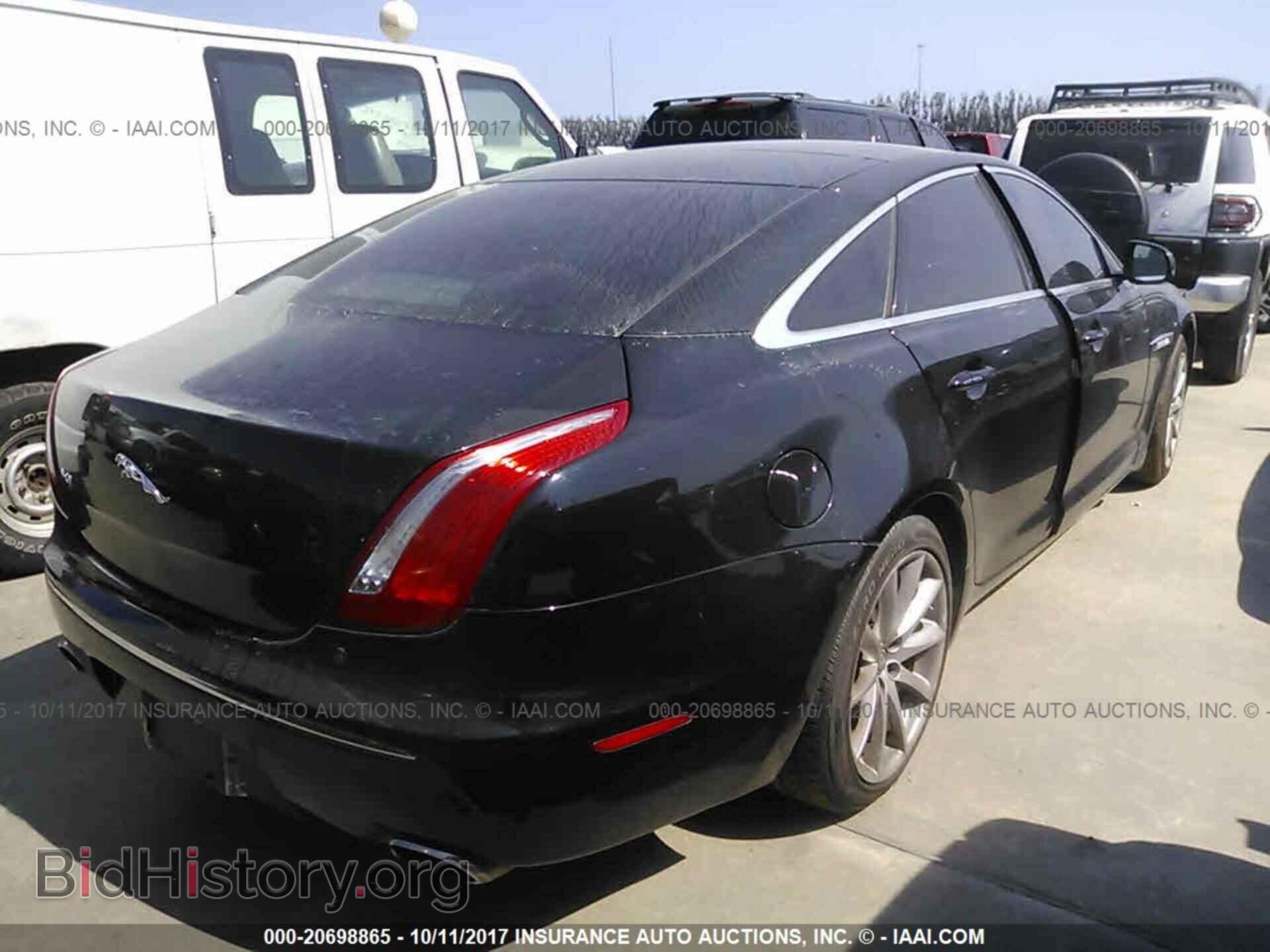 2011 Jaguar Xj - VIN: SAJWA1CB6BLV07630 - Фото 4