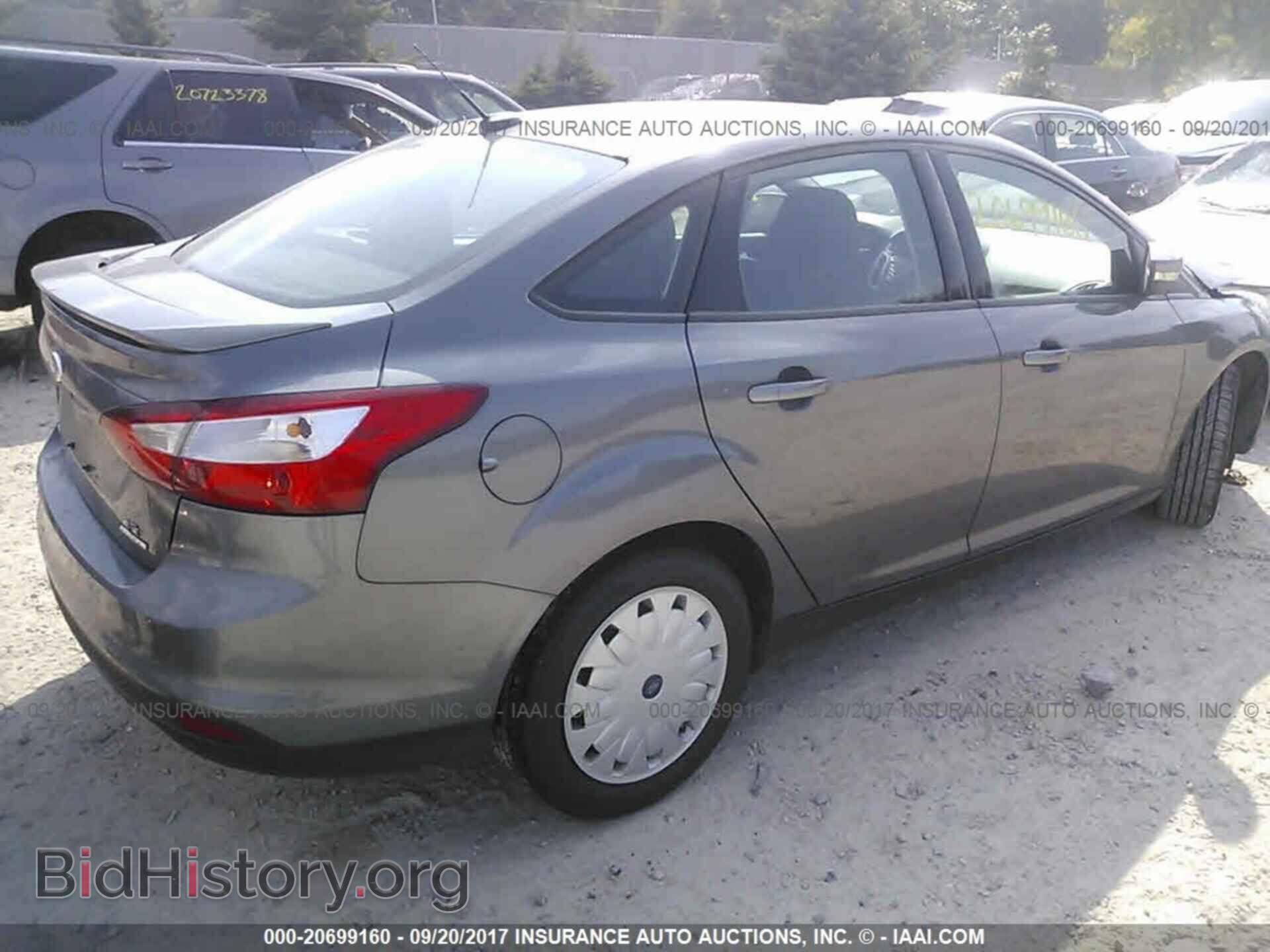 2013 Ford Focus - VIN: 1FADP3F24DL190046 - Фото 4