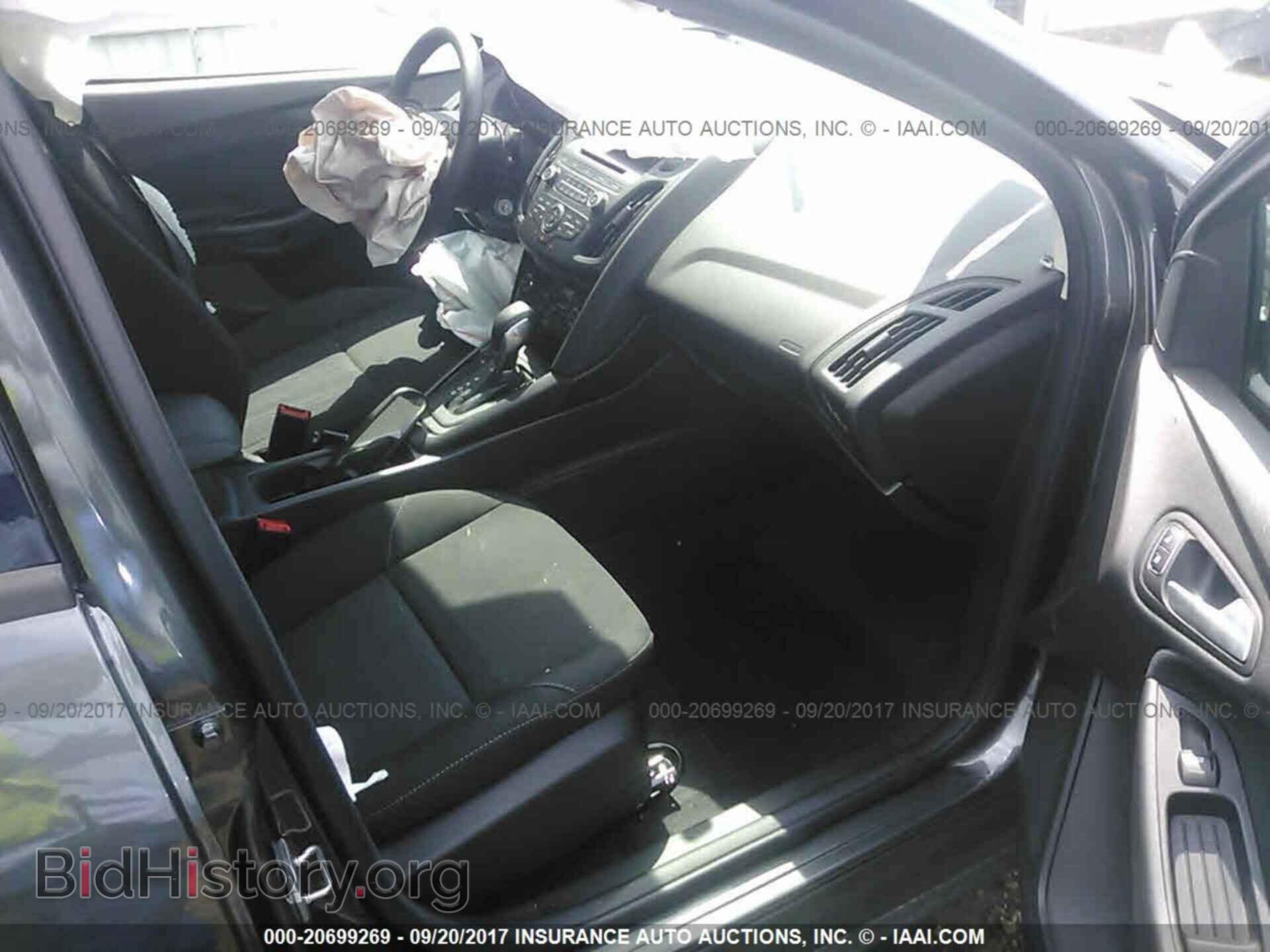 2017 Ford Focus - VIN: 1FADP3FE5HL309707 - Фото 5