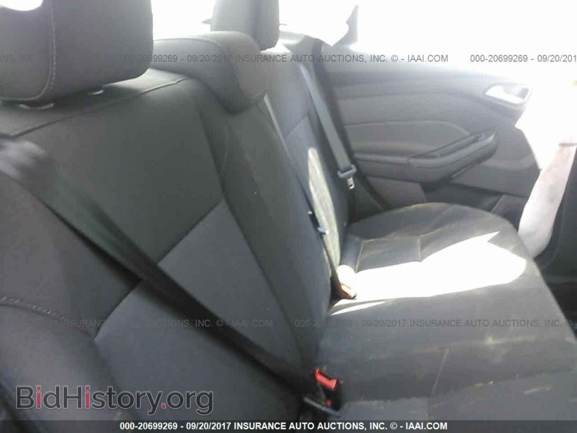 2017 Ford Focus - VIN: 1FADP3FE5HL309707 - Фото 8