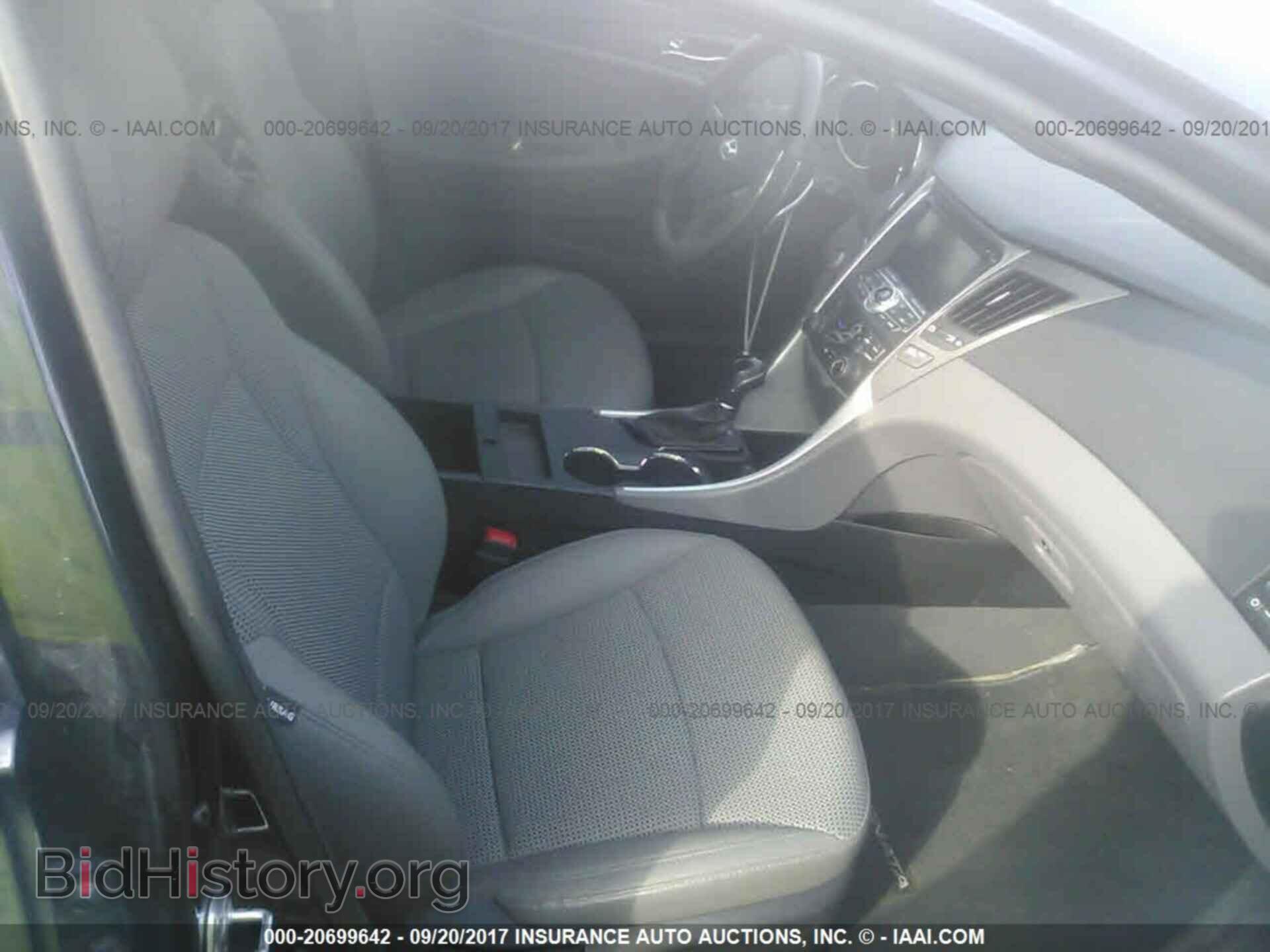 2012 Hyundai Sonata - VIN: 5NPEC4AB0CH425567 - Photo 5
