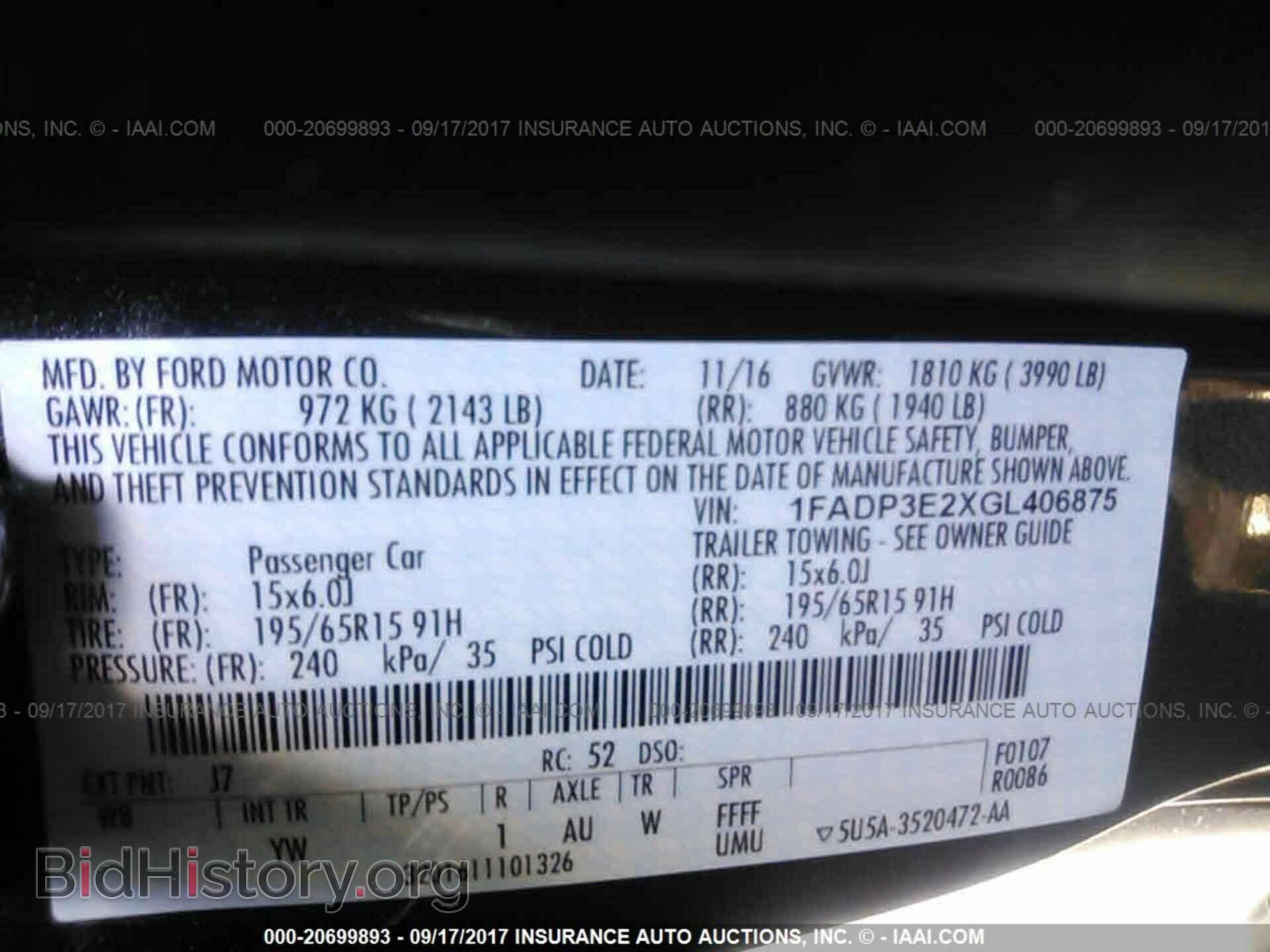 2016 Ford Focus - VIN: 1FADP3E2XGL406875 - Photo 9