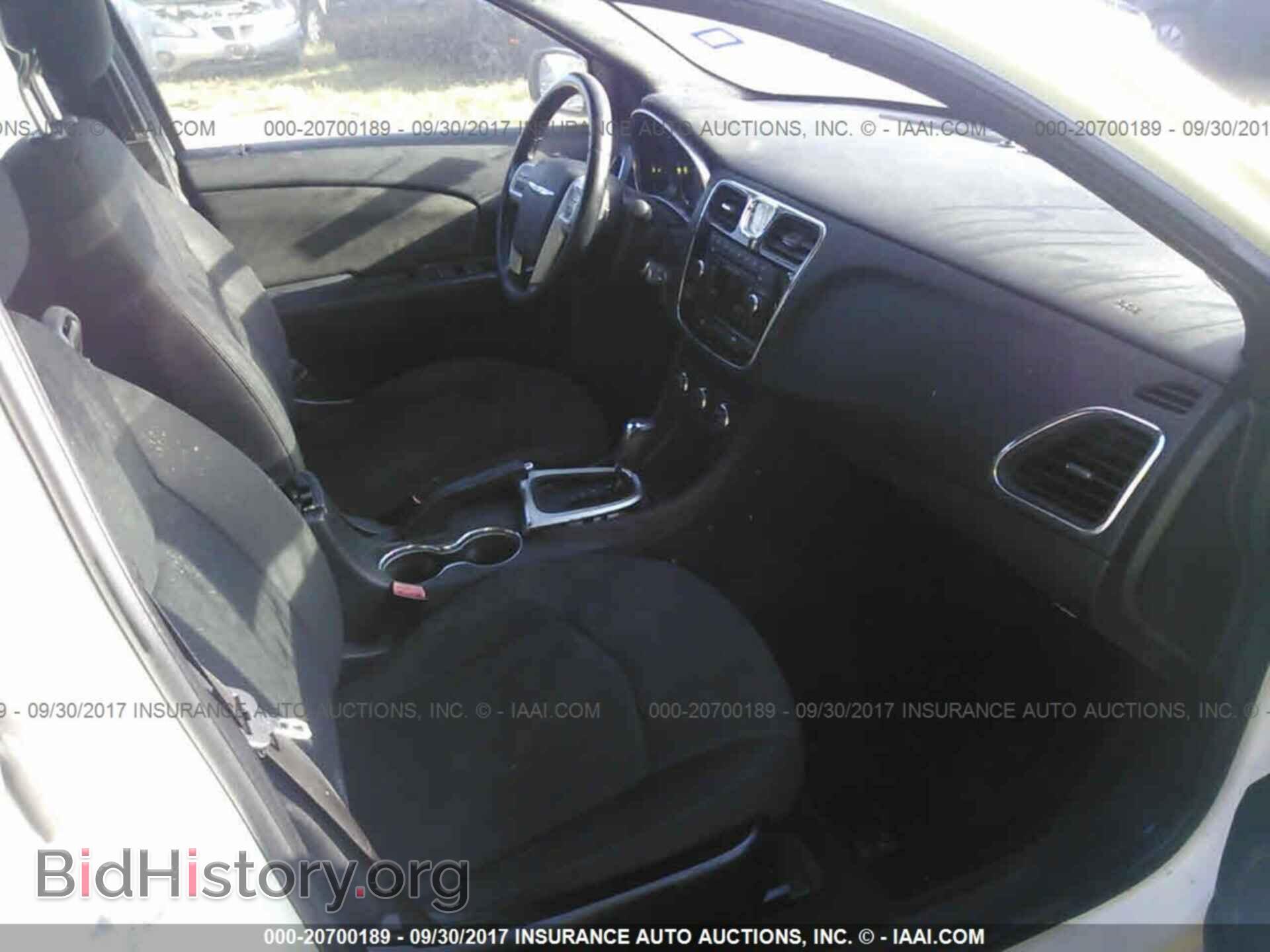2012 Chrysler 200 - VIN: 1C3CCBBB0CN127647 - Photo 5