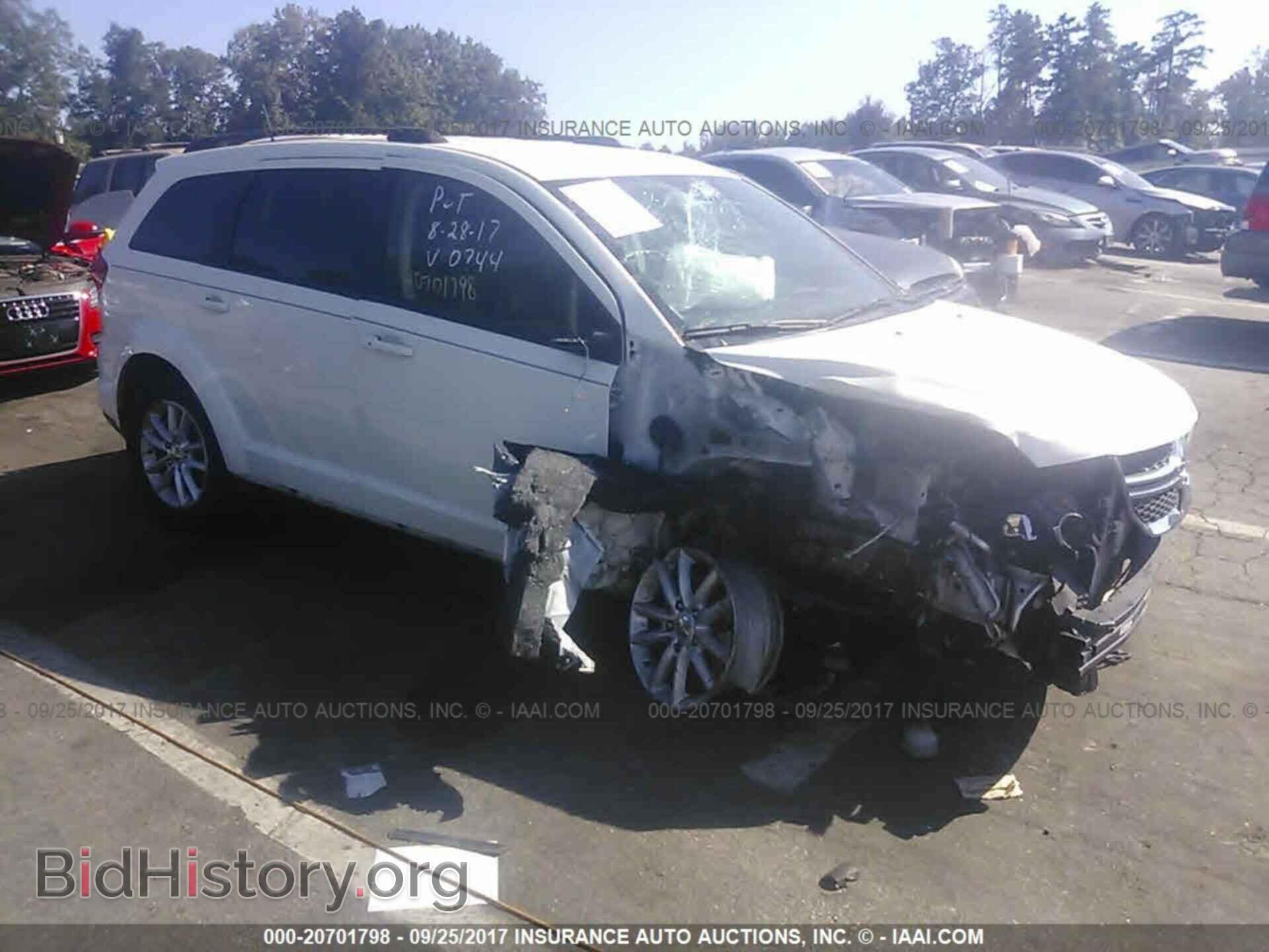 Photo 3C4PDCBB9FT560744 - Dodge Journey 2015