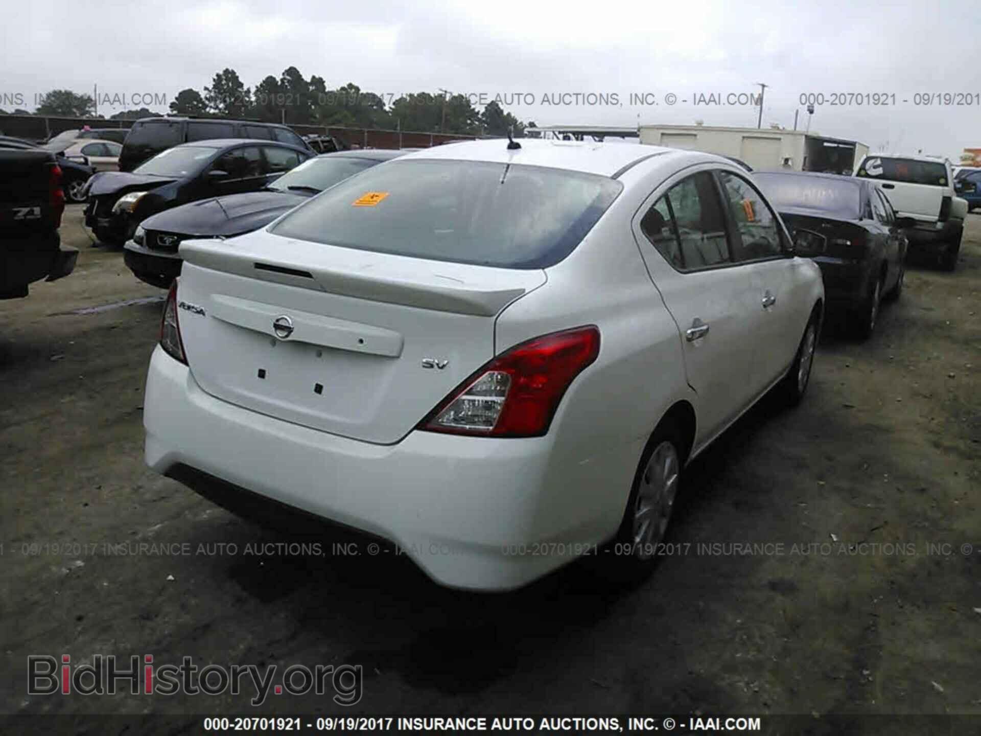 2017 Nissan Versa - VIN: 3N1CN7AP3HL845378 - Фото 4