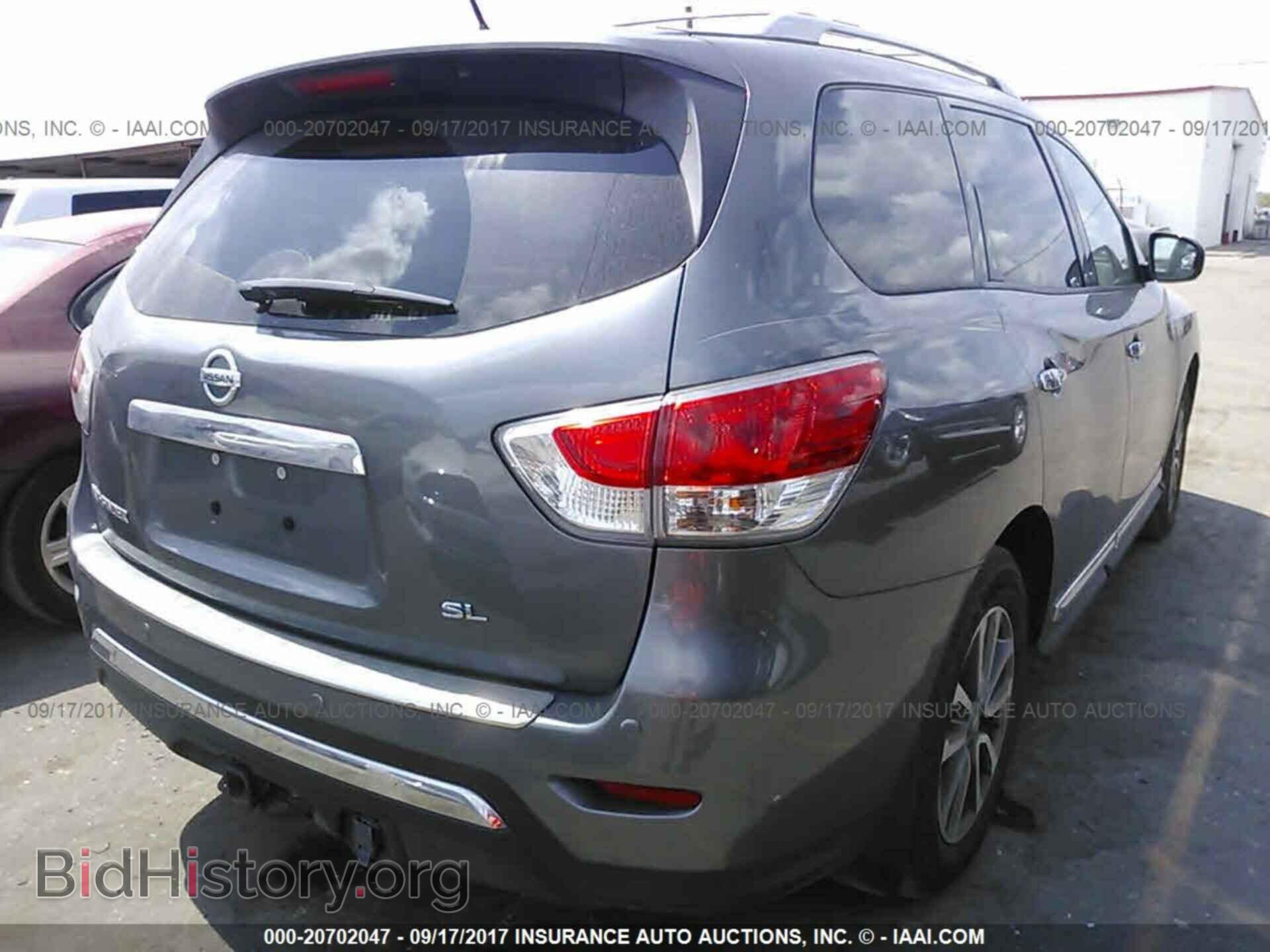 2015 Nissan Pathfinder - VIN: 5N1AR2MN2FC720186 - Фото 4