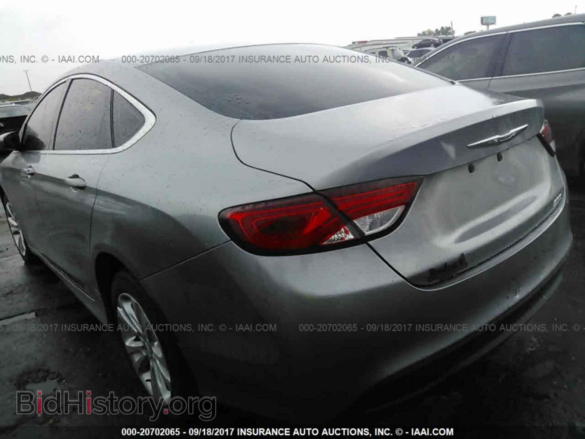 2016 Chrysler 200 - VIN: 1C3CCCFB5GN182097 - Фото 3