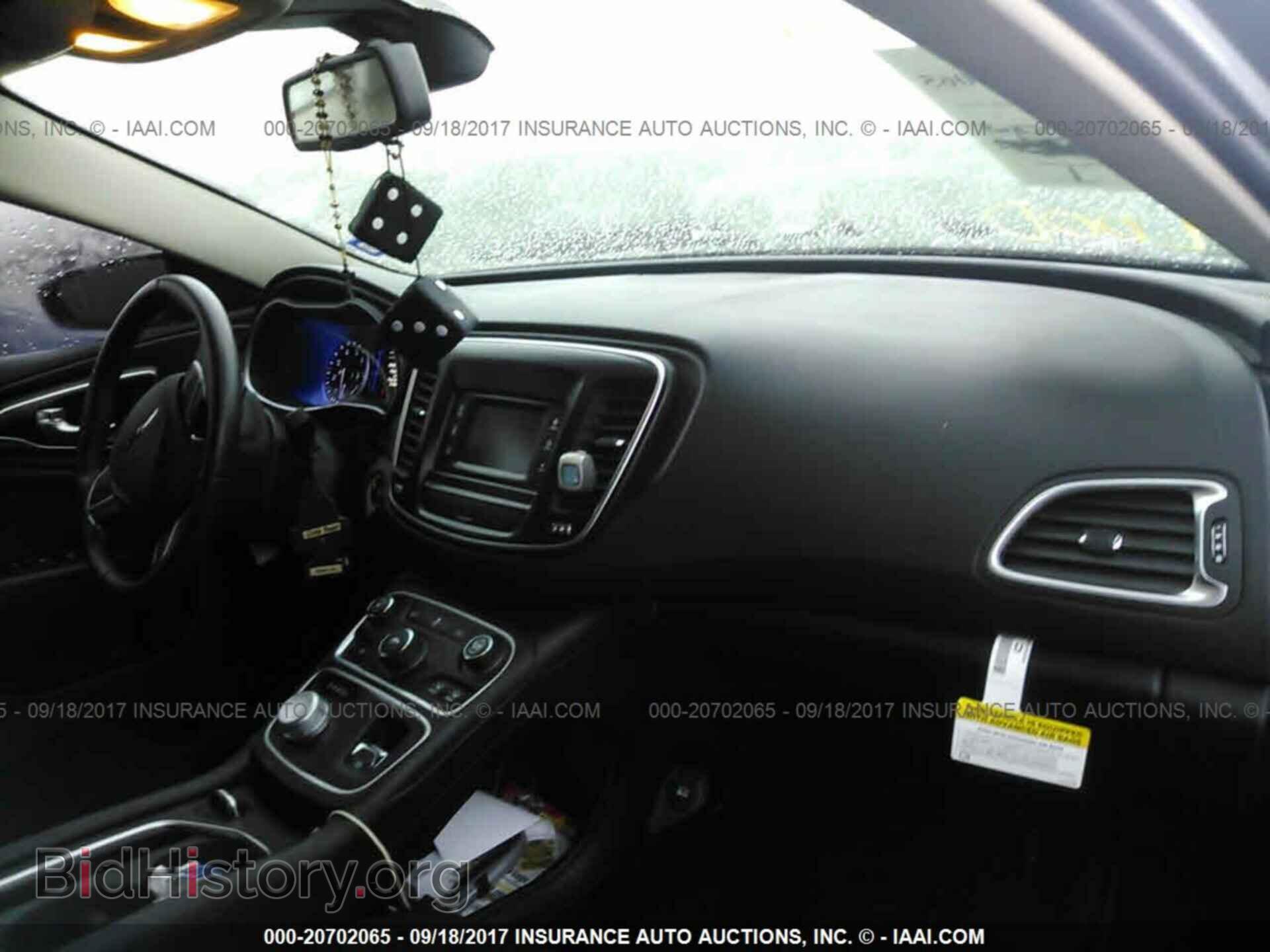 2016 Chrysler 200 - VIN: 1C3CCCFB5GN182097 - Фото 5