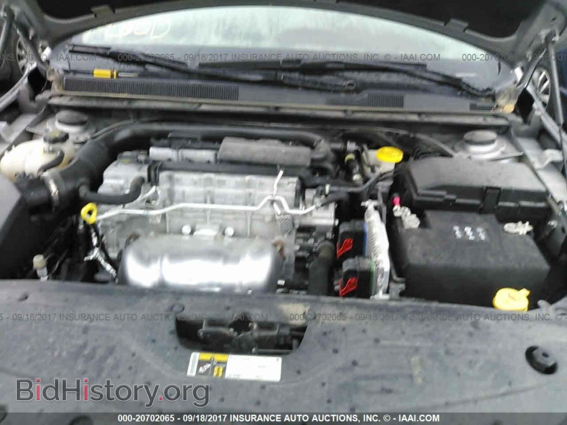 2016 Chrysler 200 - VIN: 1C3CCCFB5GN182097 - Фото 10