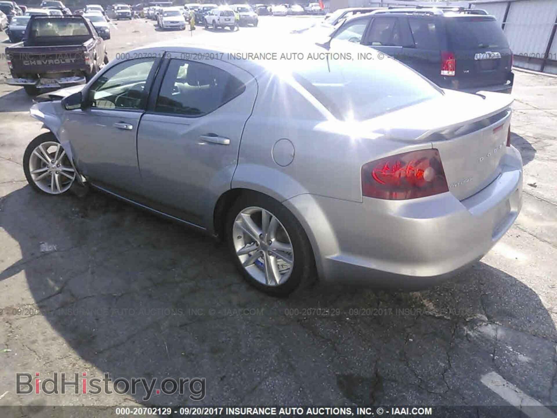 2013 Dodge Avenger - VIN: 1C3CDZAG4DN638038 - Photo 3