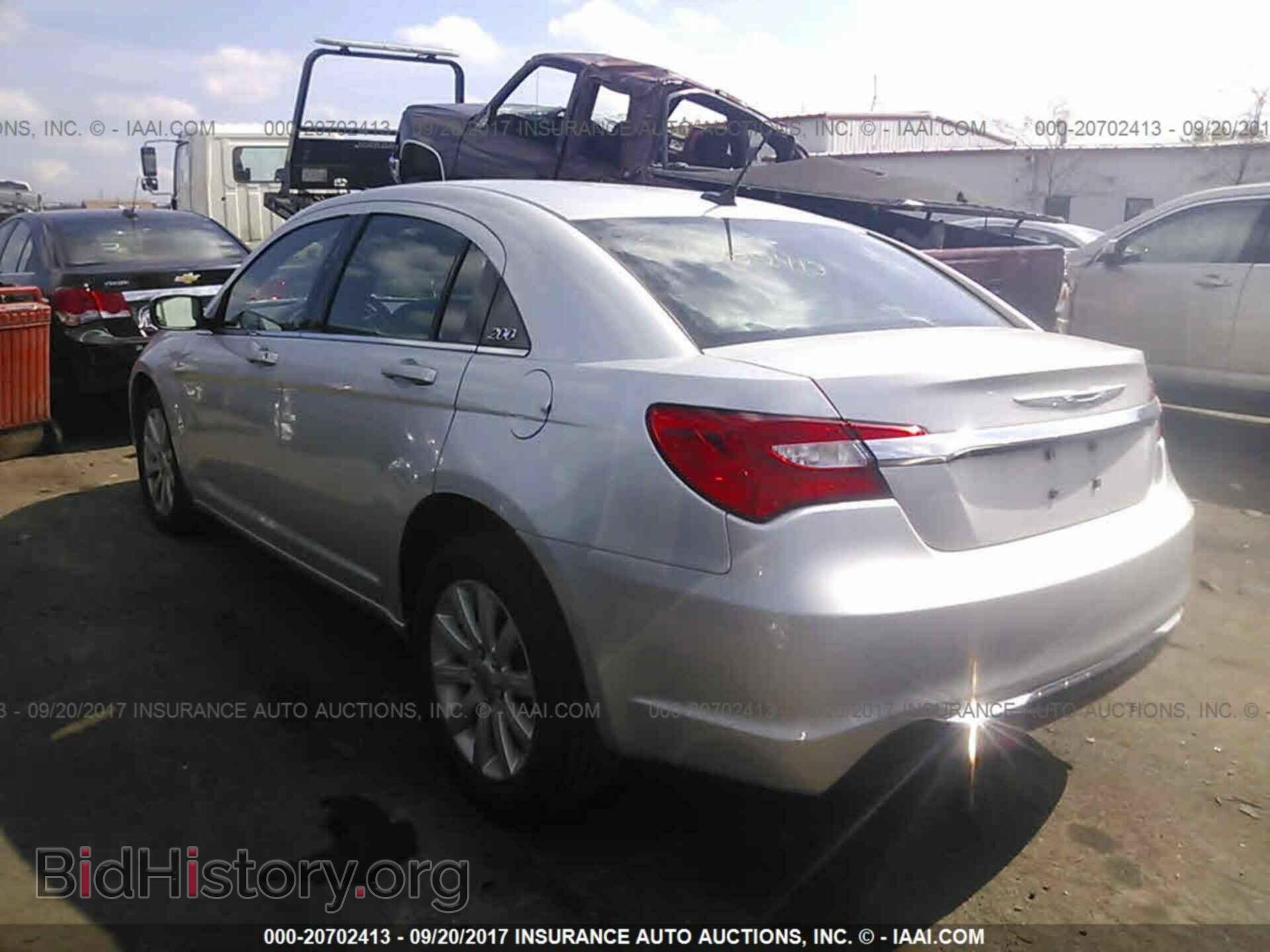 2012 Chrysler 200 - VIN: 1C3CCBBB7CN101952 - Photo 3