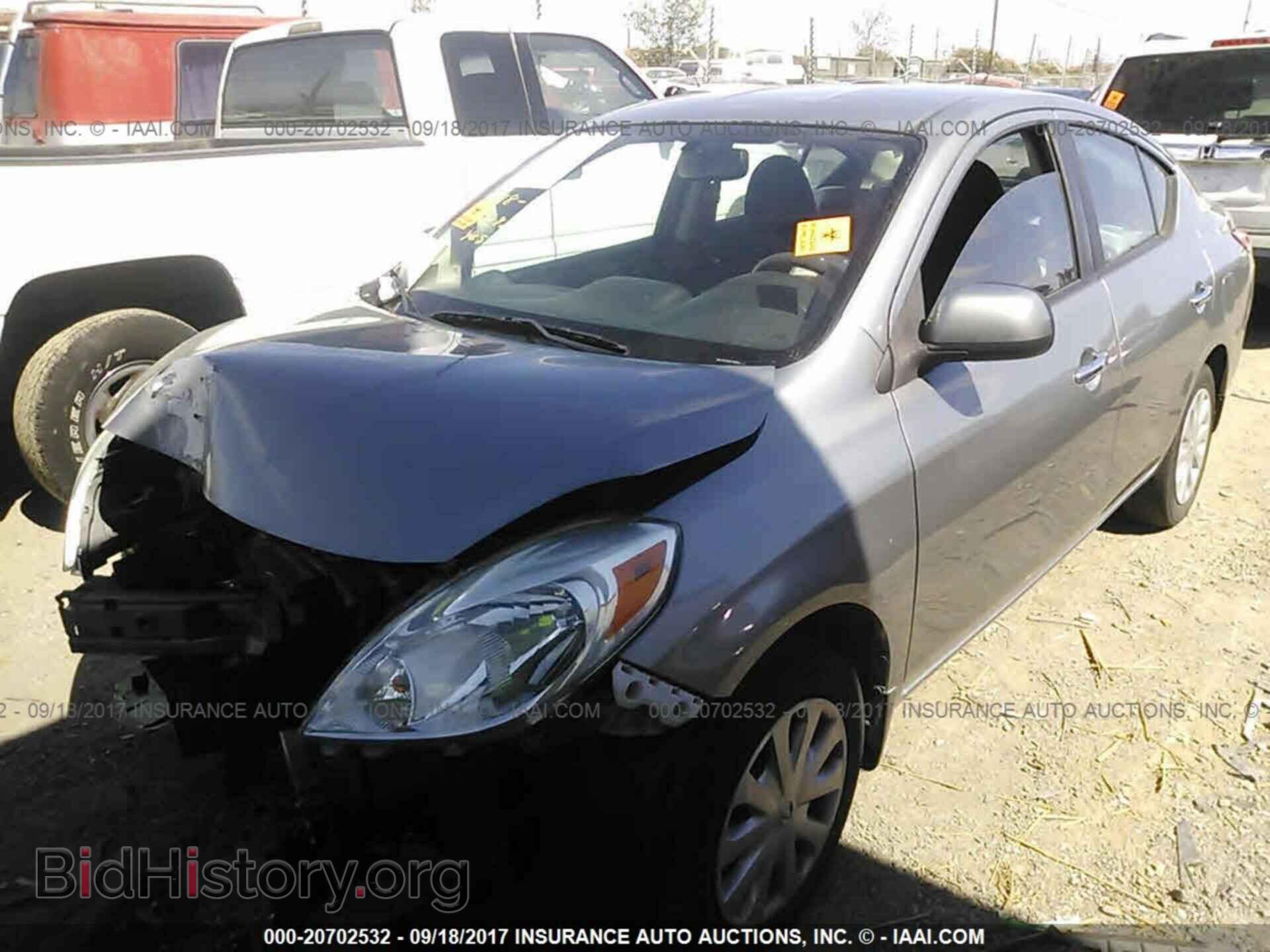 2012 Nissan Versa - VIN: 3N1CN7AP2CL867672 - Фото 2