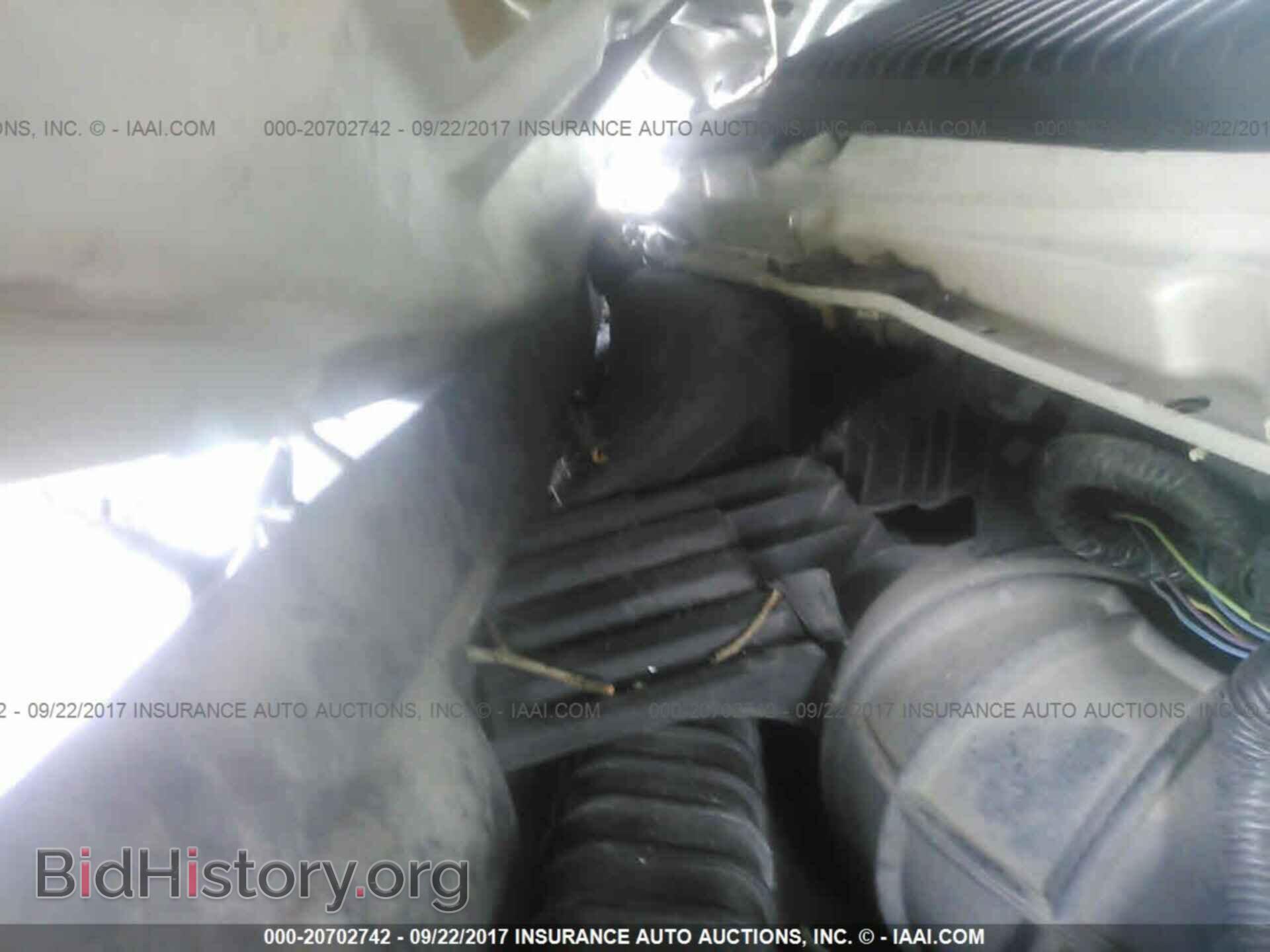 2011 Ford Econoline - VIN: 1FTNE1EW7BDA95811 - Фото 10