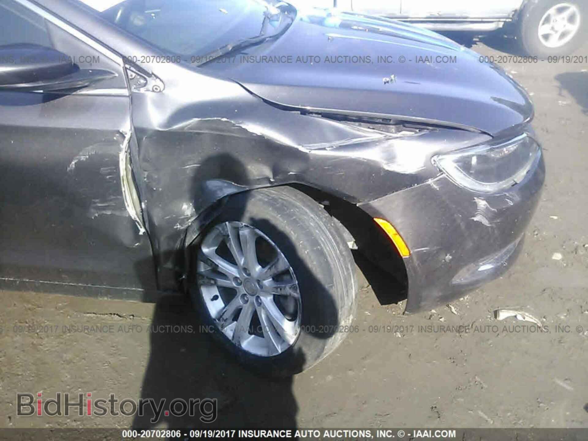2015 Chrysler 200 - VIN: 1C3CCCAB4FN596543 - Photo 6