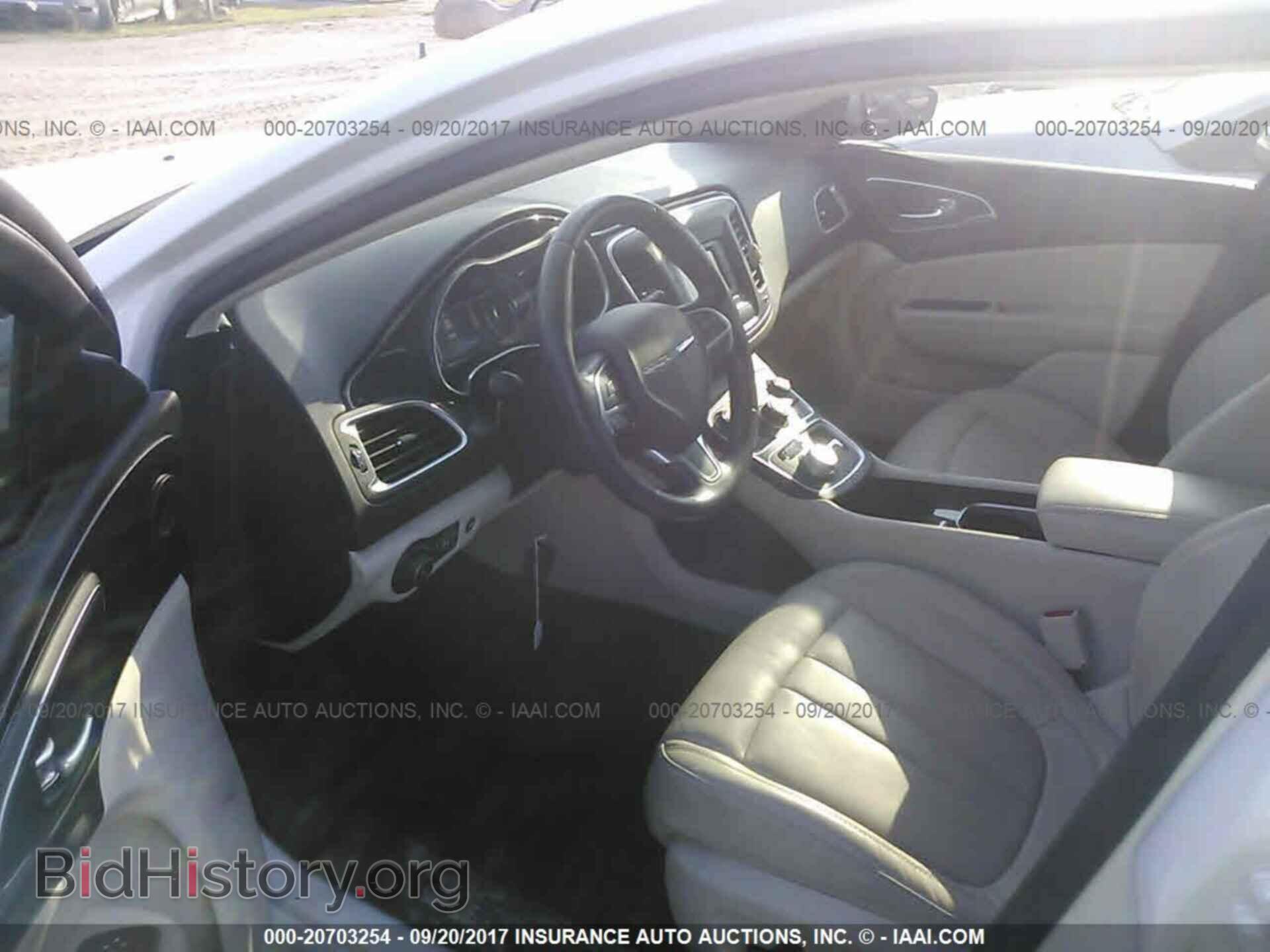 2015 Chrysler 200 - VIN: 1C3CCCCB8FN531272 - Фото 5