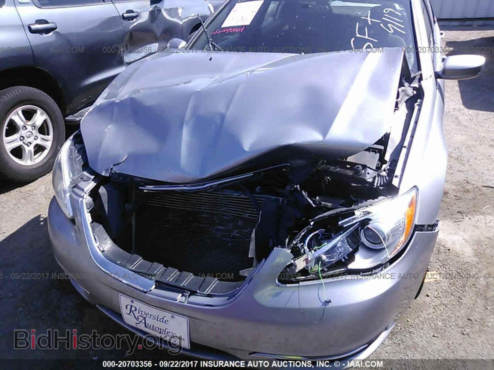 2013 Chrysler 200 - VIN: 1C3CCBBB3DN715026 - Фото 6