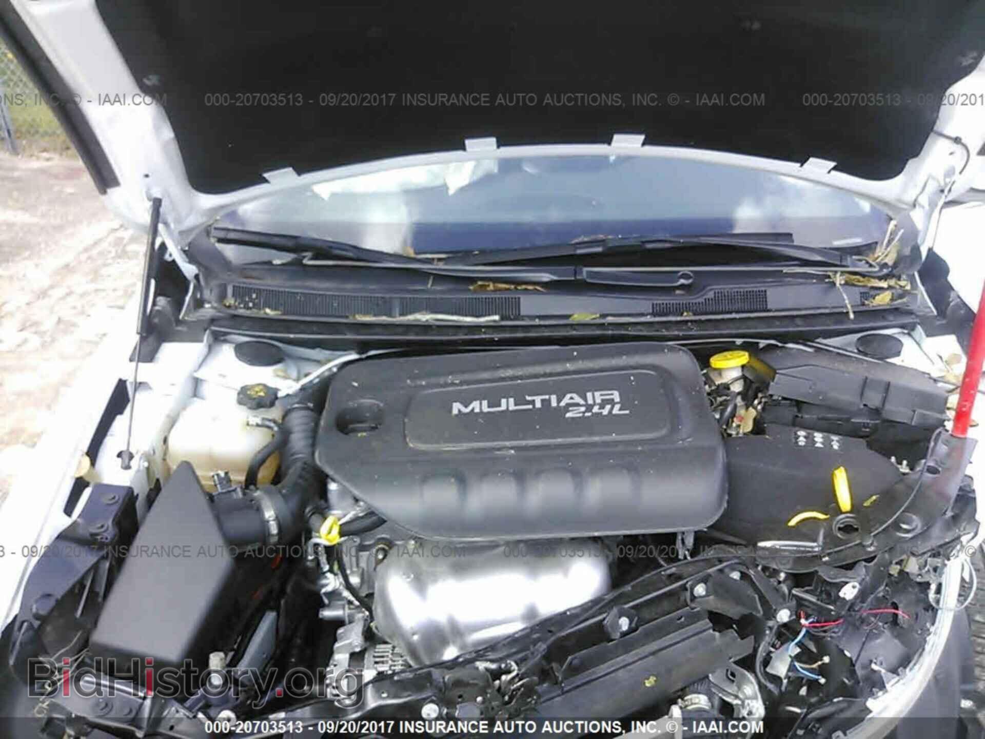 2016 Chrysler 200 - VIN: 1C3CCCAB7GN129277 - Фото 10