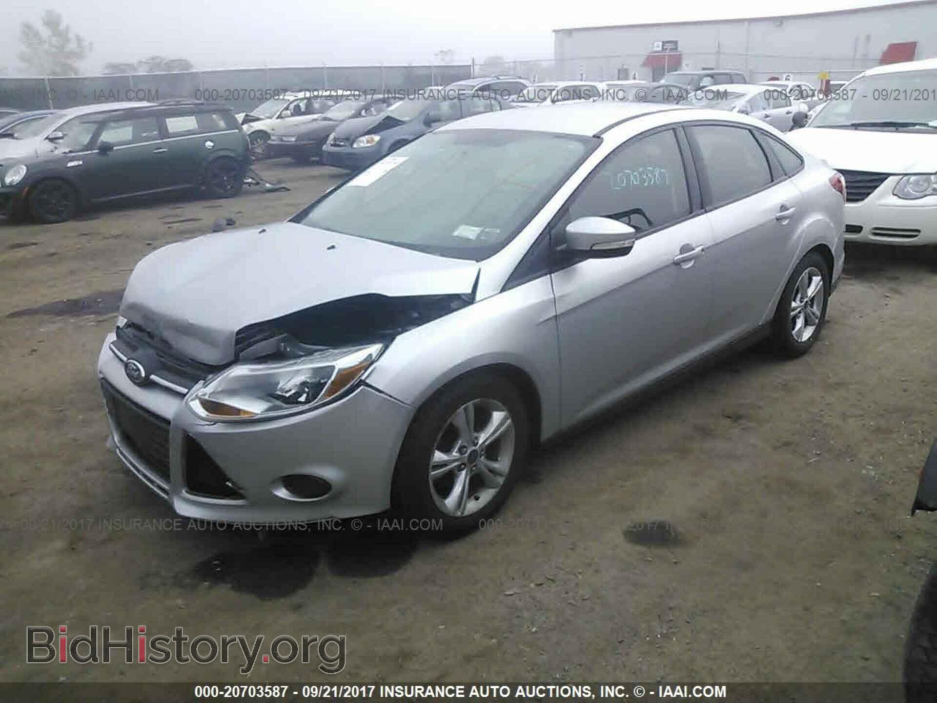 2014 Ford Focus - VIN: 1FADP3F29EL240912 - Фото 2