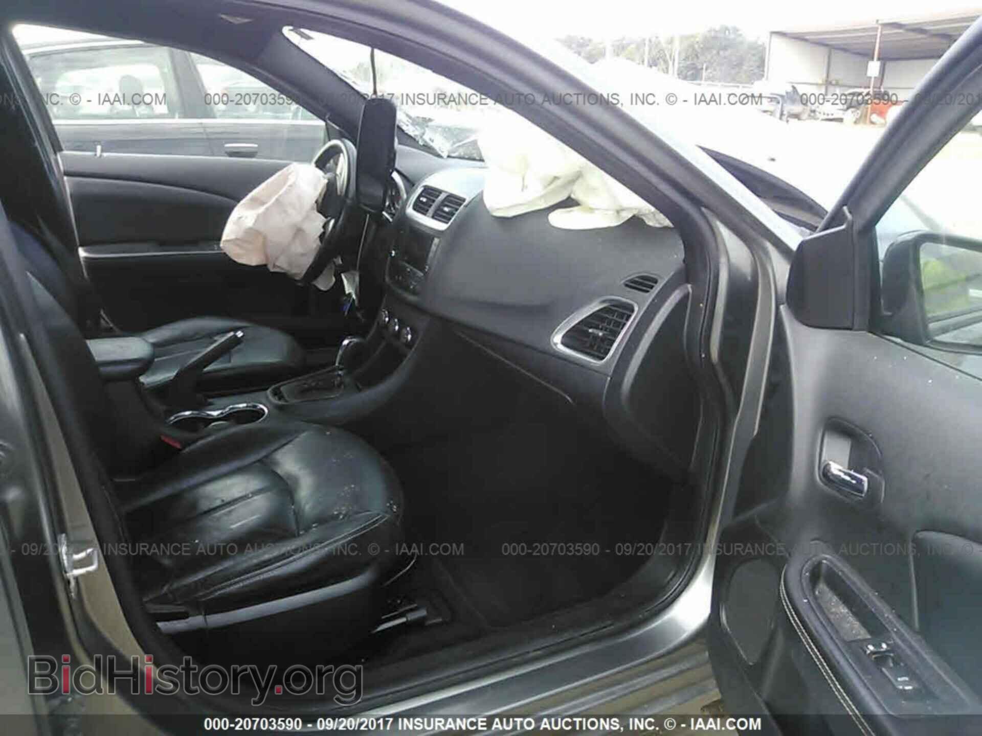 2011 Dodge Avenger - VIN: 1B3BD2FB1BN587334 - Photo 5