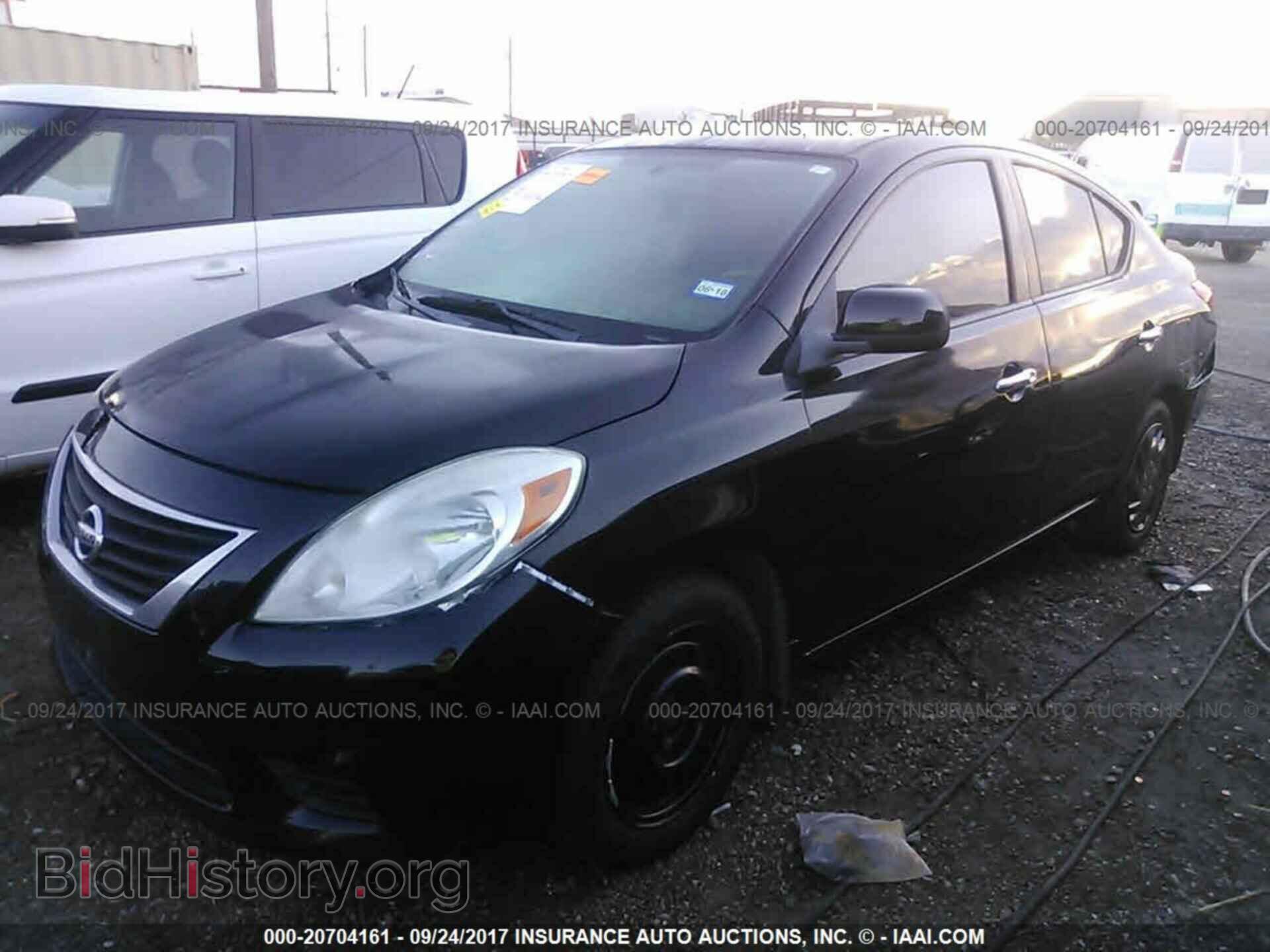 2012 Nissan Versa - VIN: 3N1CN7AP4CL835418 - Фото 2