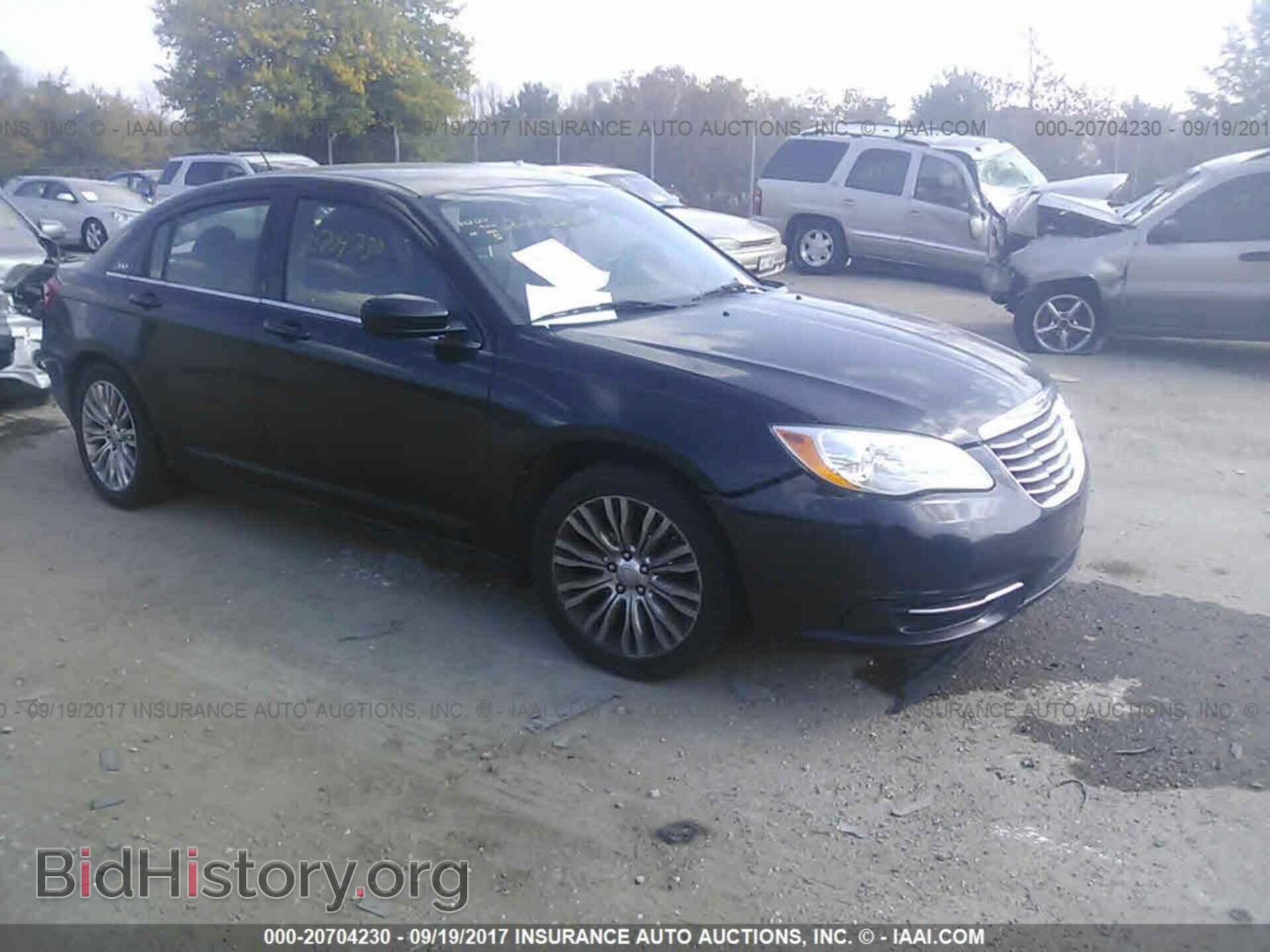 Фотография 1C3CCBAB8CN114212 - Chrysler 200 2012