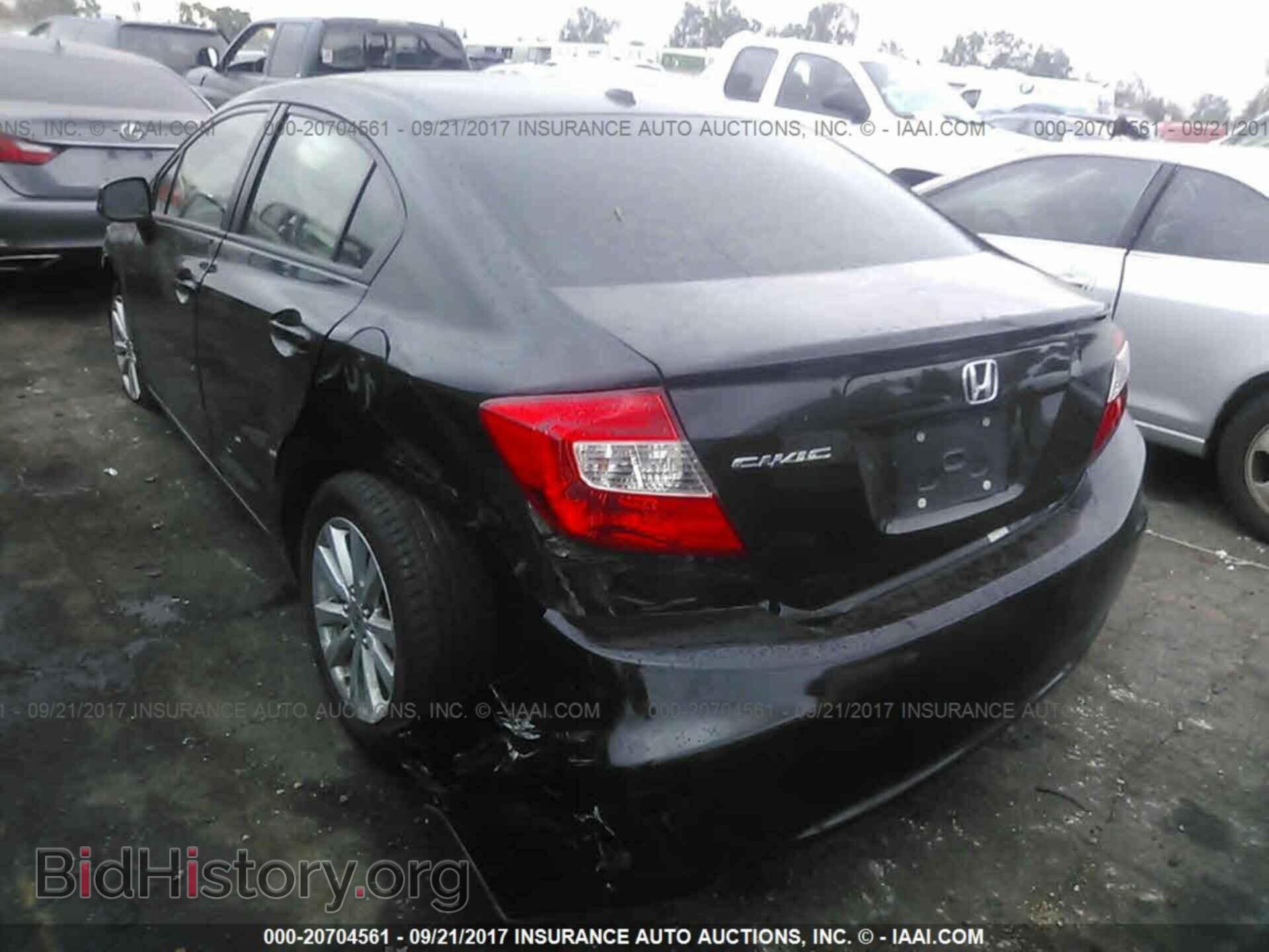 2012 Honda Civic - VIN: 2HGFB2F80CH519306 - Фото 3