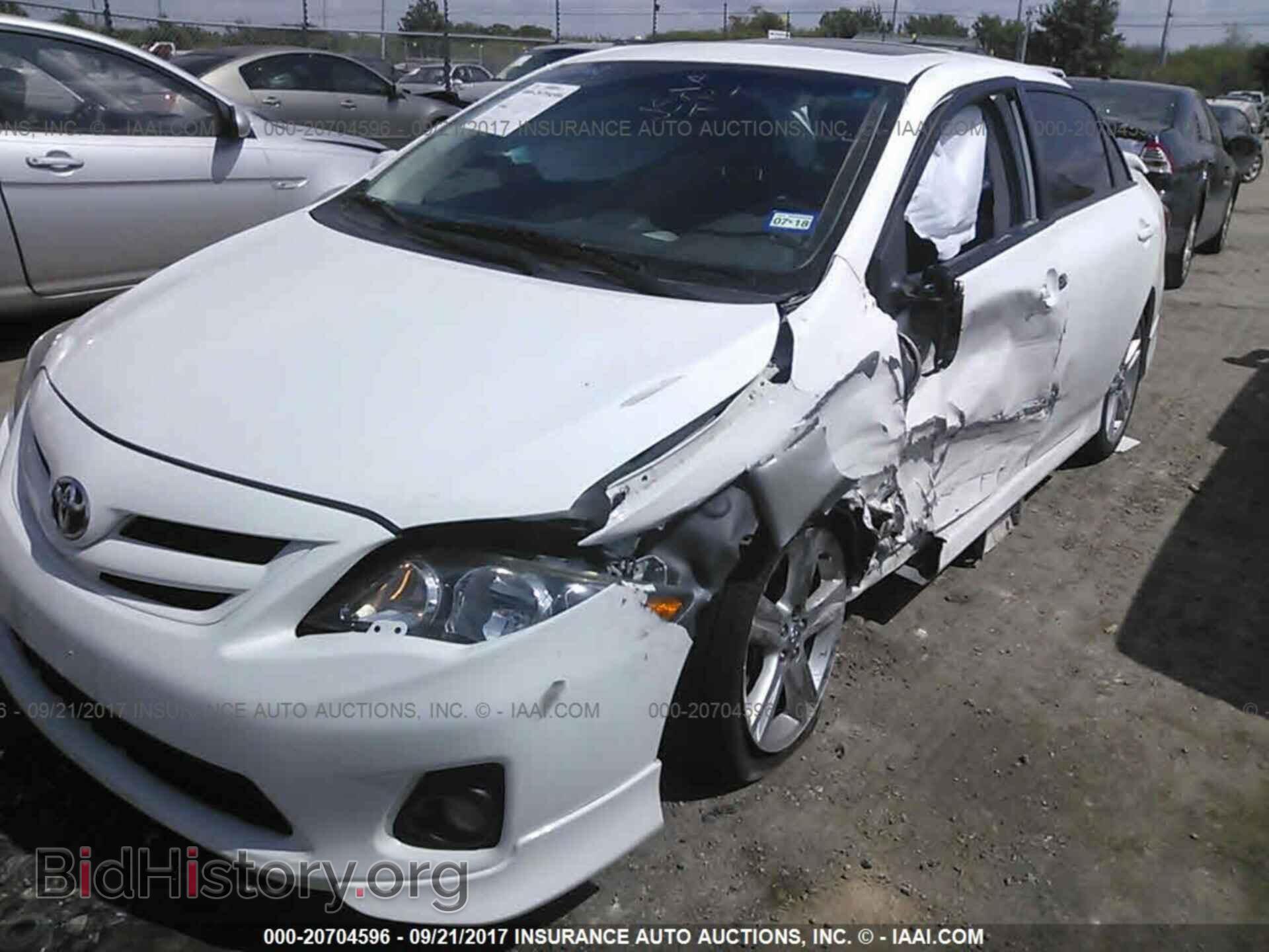 2013 Toyota Corolla - VIN: 5YFBU4EE1DP111404 - Фото 2