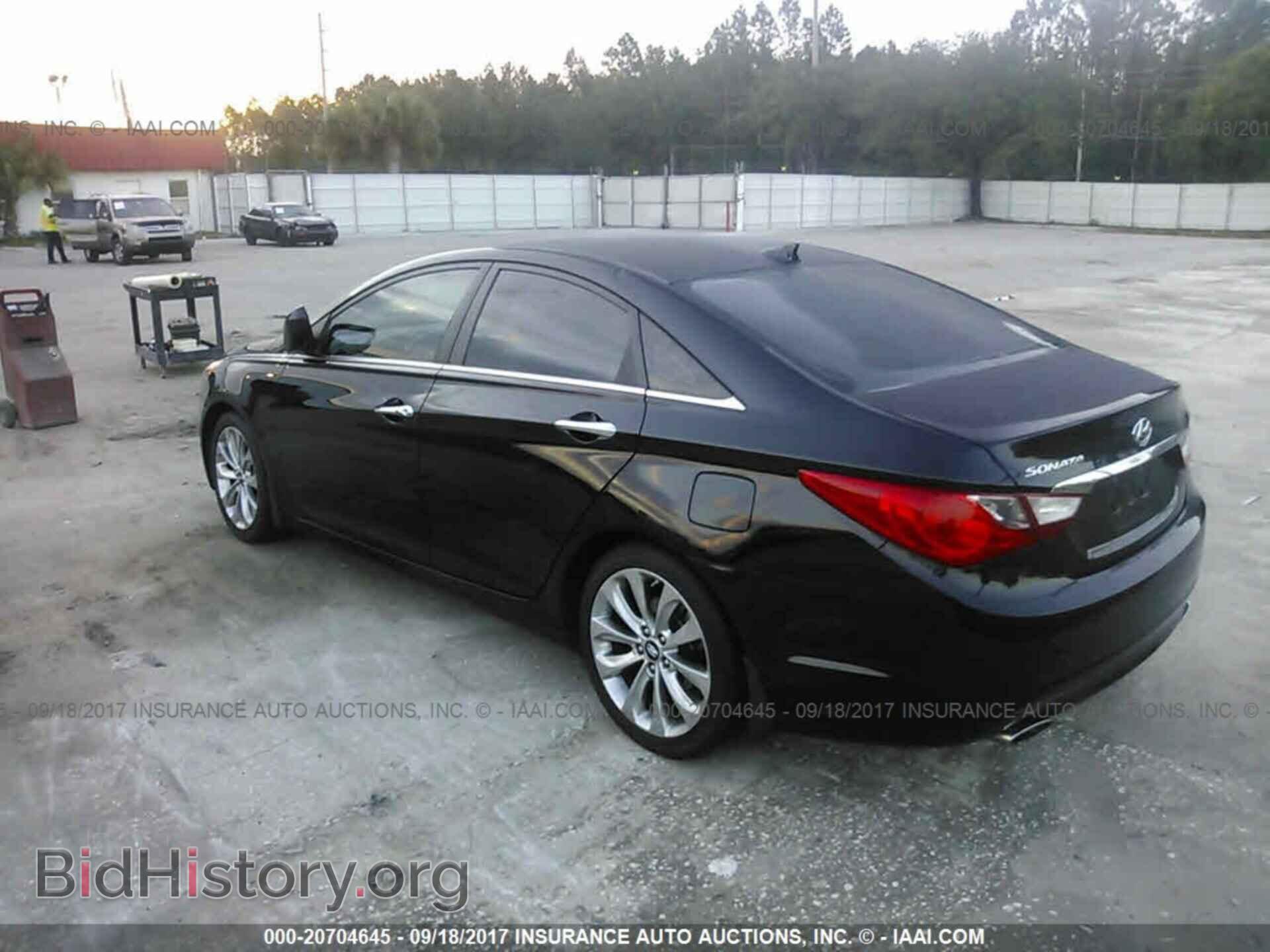 2012 Hyundai Sonata - VIN: 5NPEC4AC4CH326226 - Фото 3